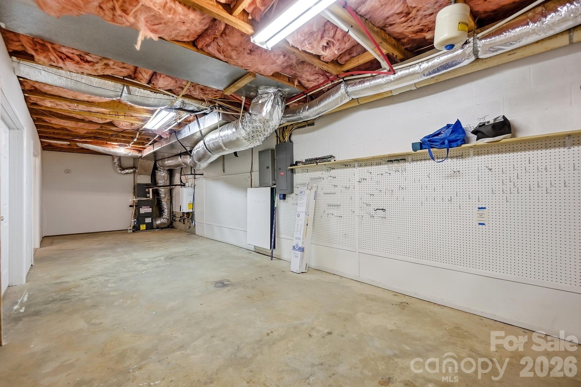 2628 Whitehall Court Property Photo 44