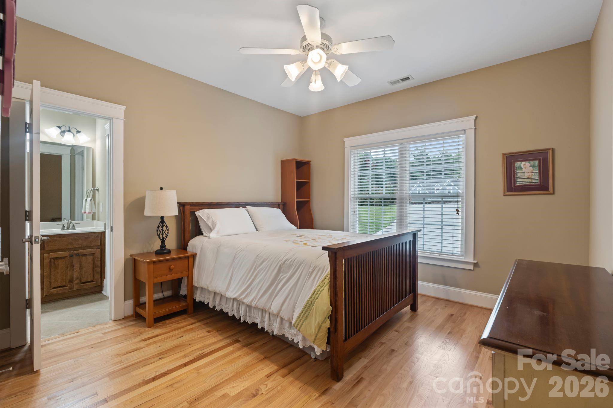 138 Fox Hunt Drive Property Photo 22