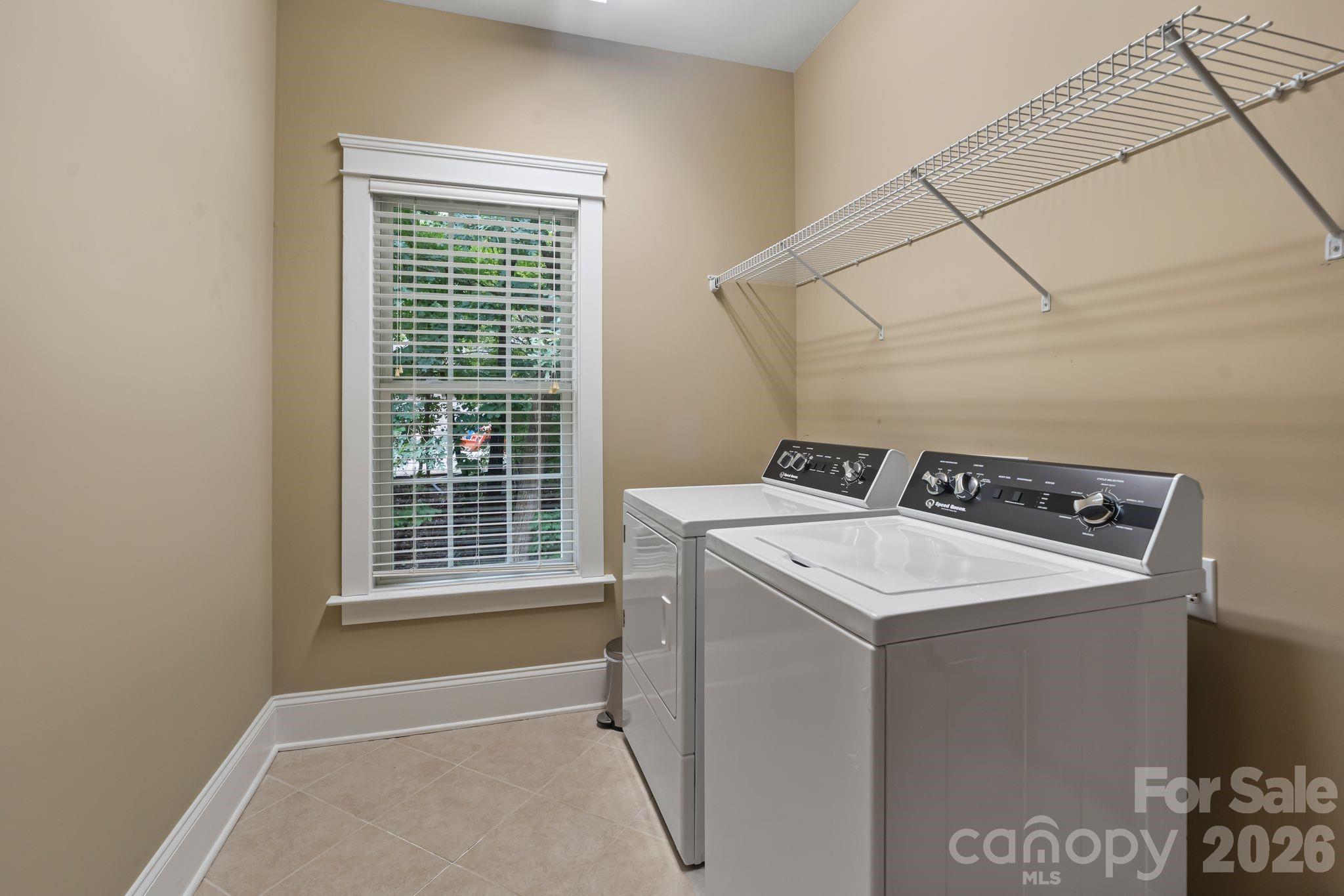 138 Fox Hunt Drive Property Photo 27