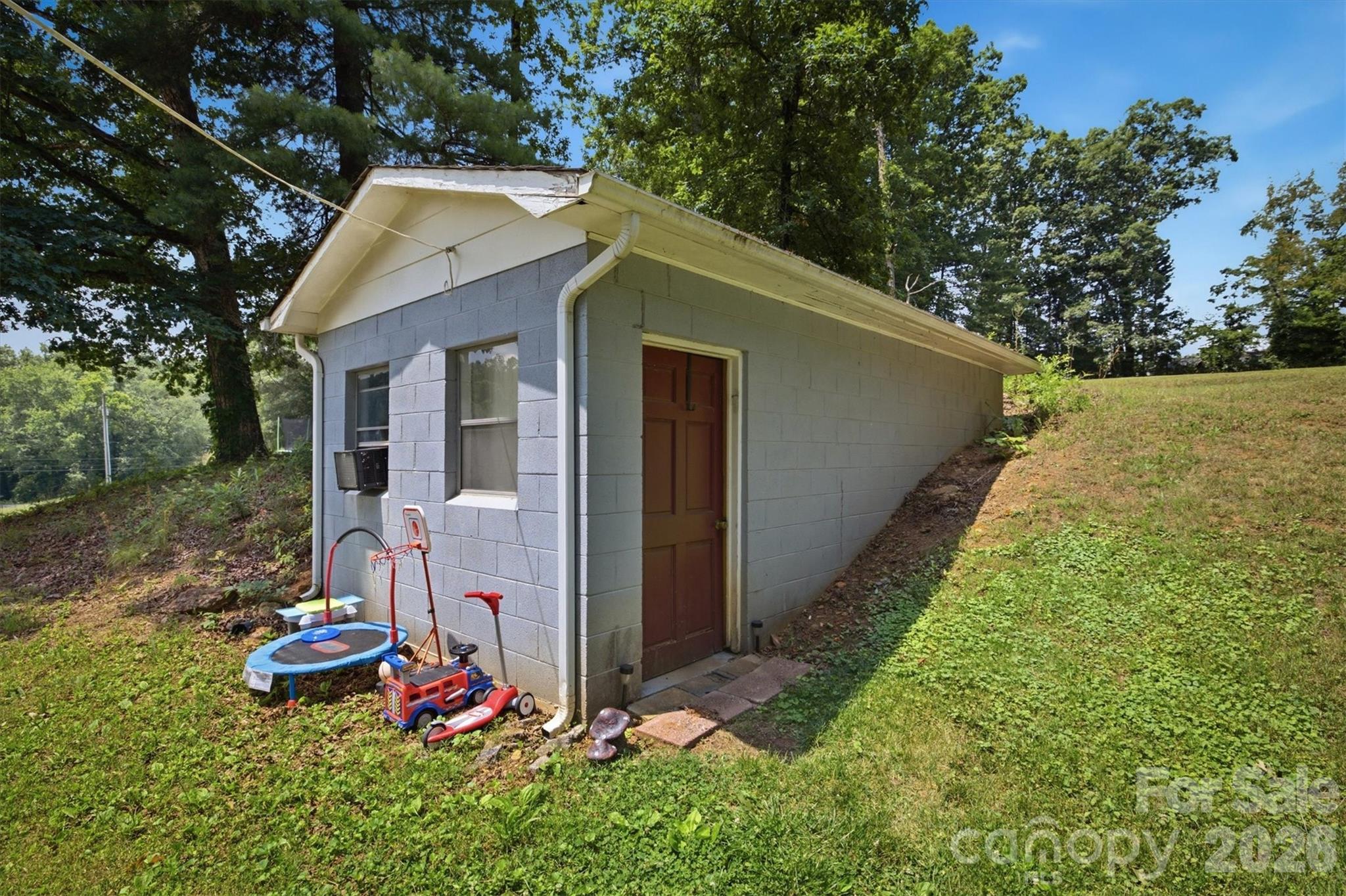3769 Cameron Place Property Photo 7