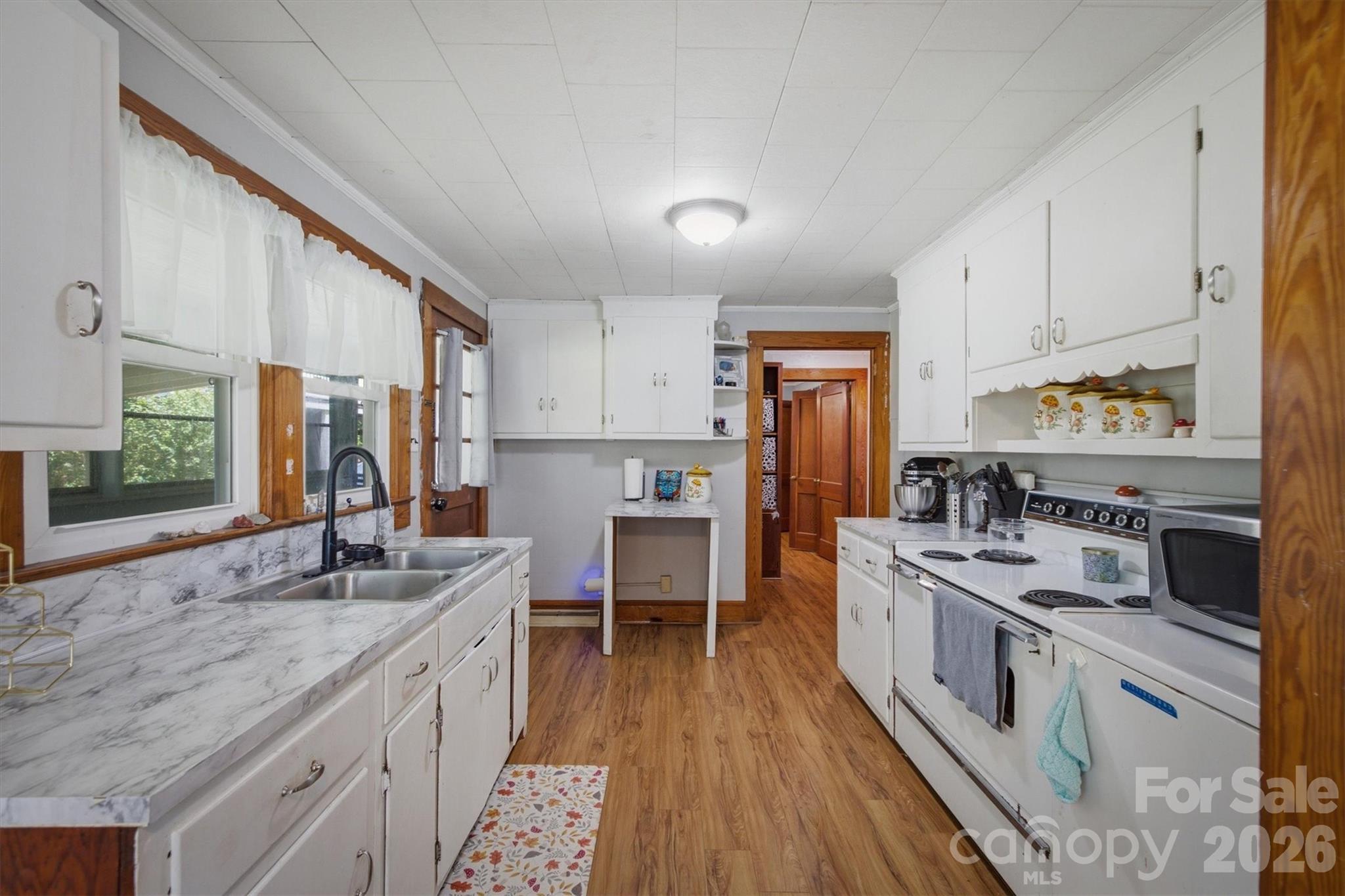 3769 Cameron Place Property Photo 14