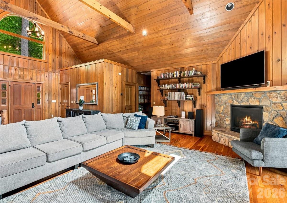 317 Von Trapp Lane Property Photo 7