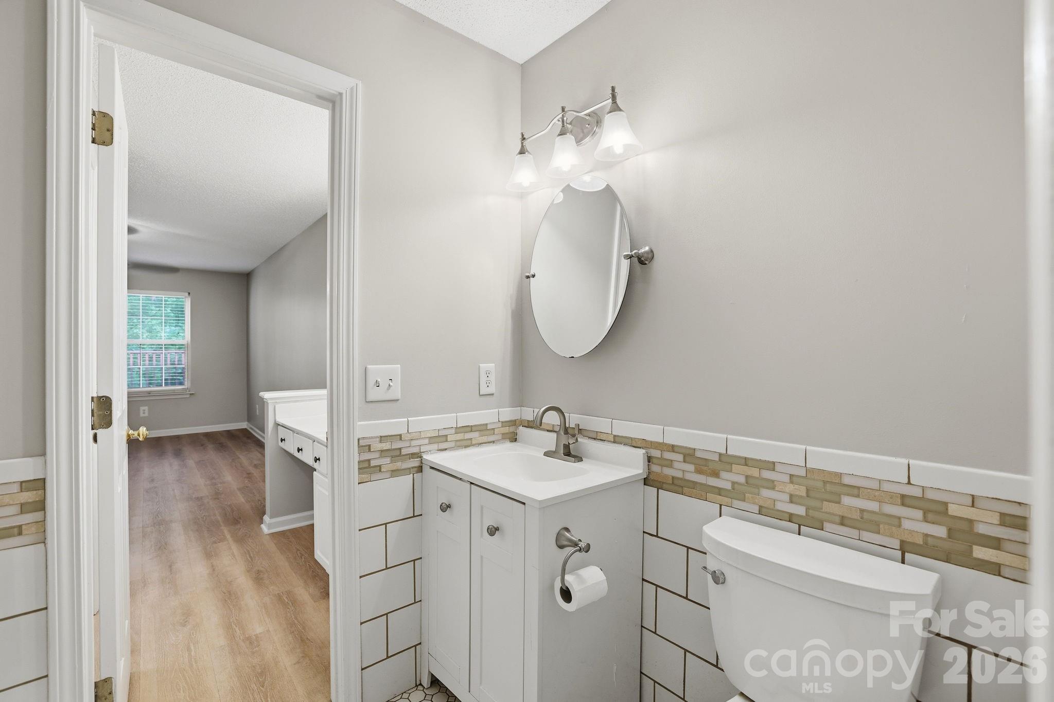 932 Heritage Parkway Property Photo 7