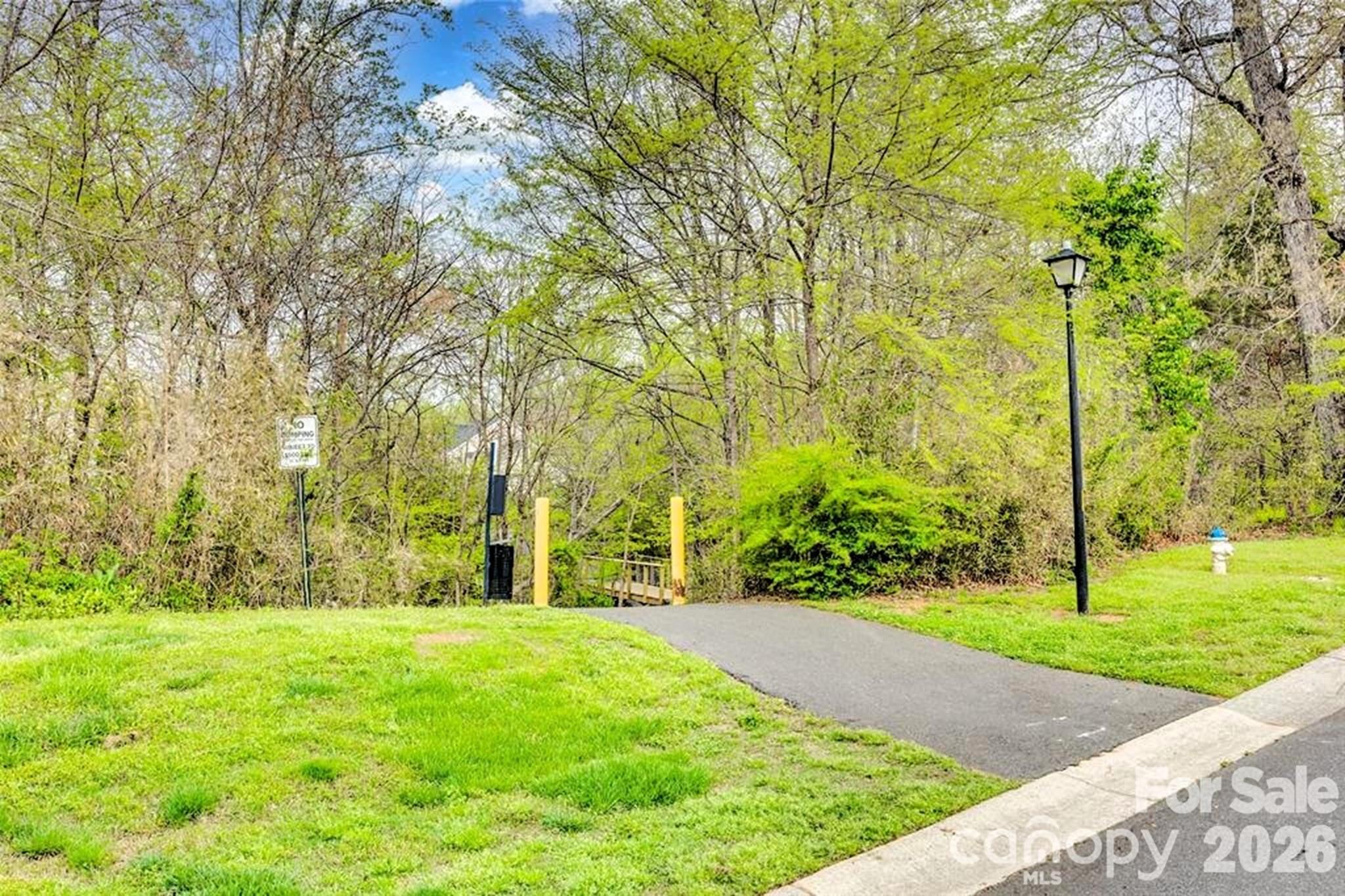 932 Heritage Parkway Property Photo 21