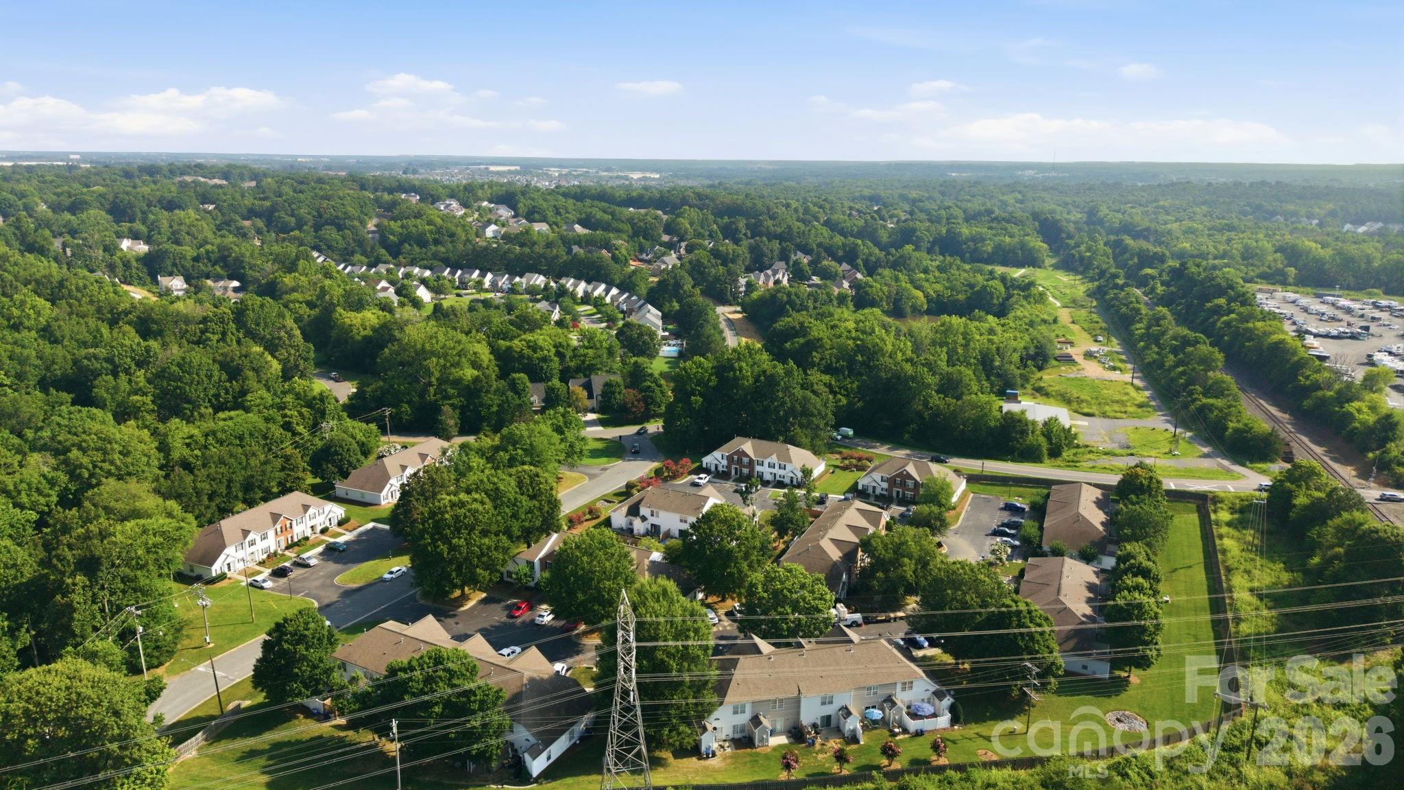 932 Heritage Parkway Property Photo 27