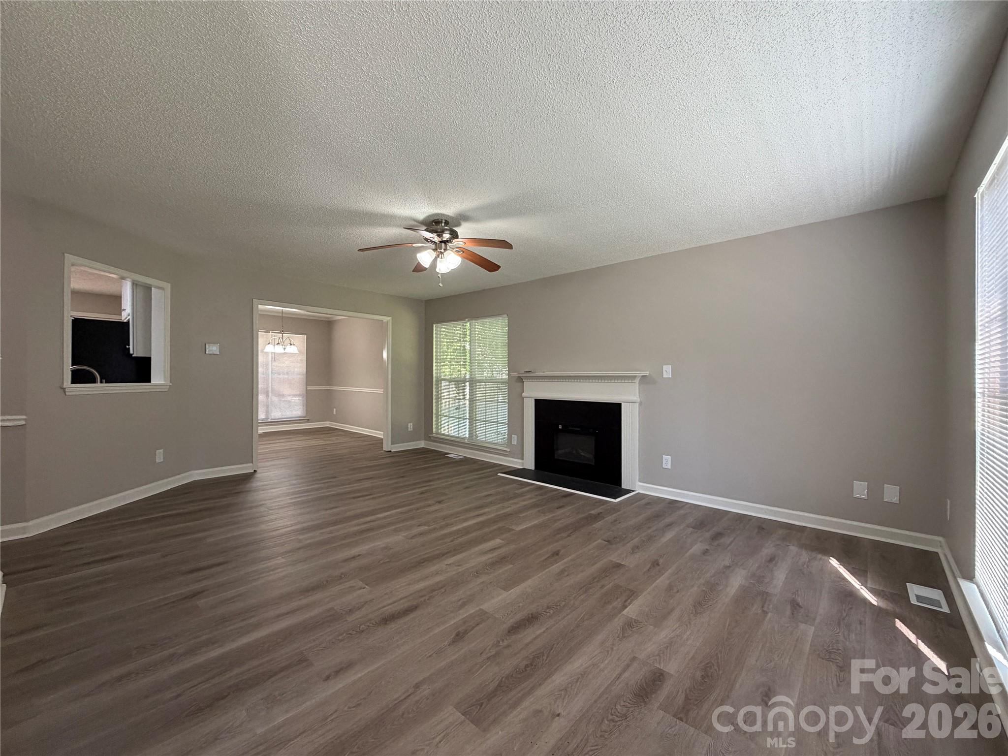 3101 Beech Court Property Photo 3