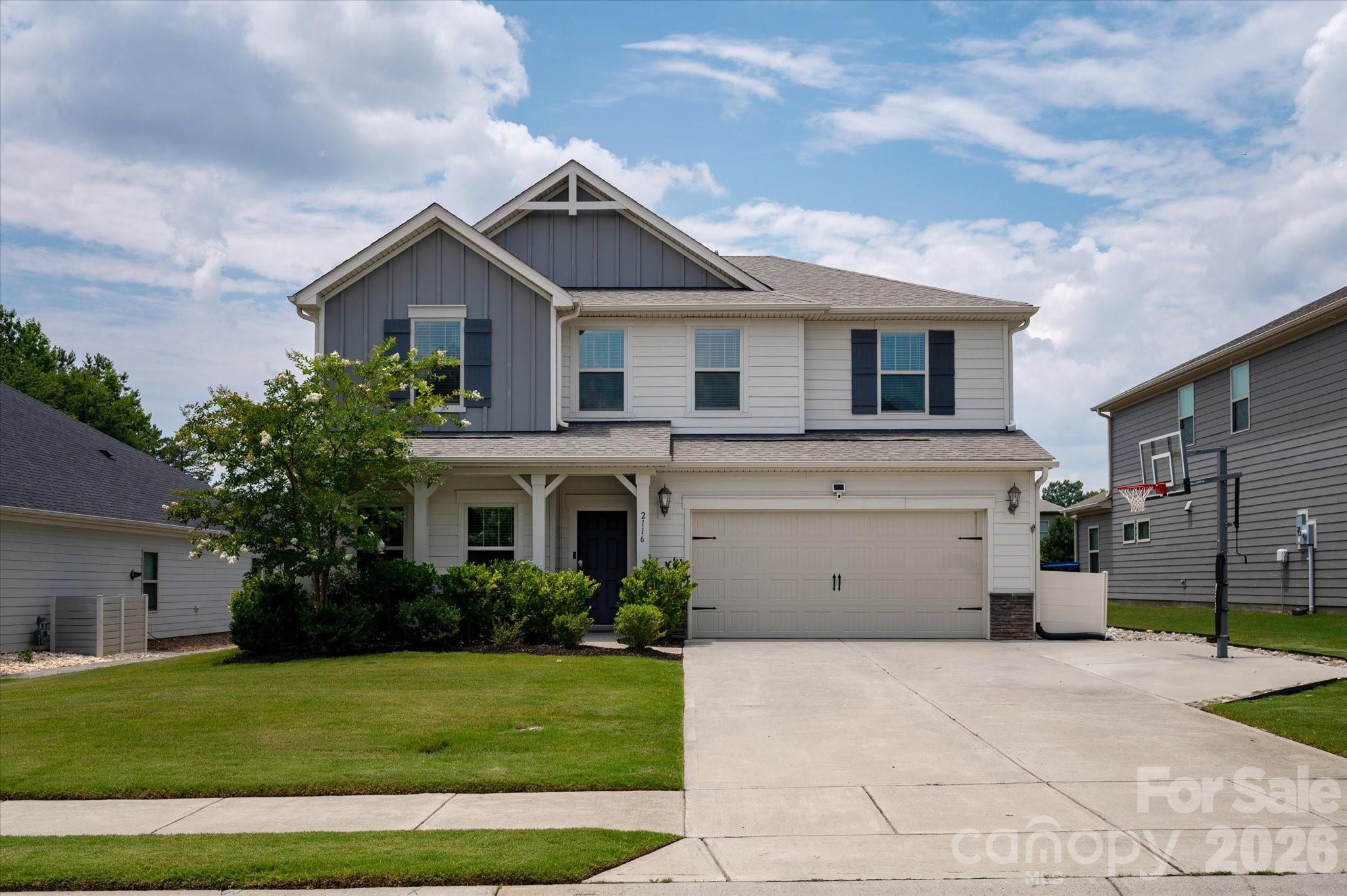 2116 Poplar Ridge Drive Property Photo 1
