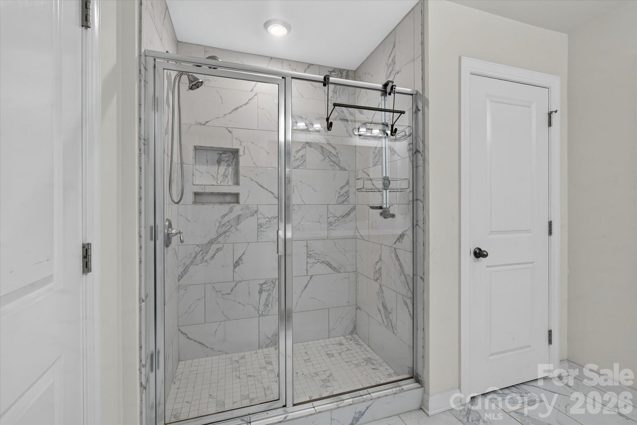 2116 Poplar Ridge Drive Property Photo 18
