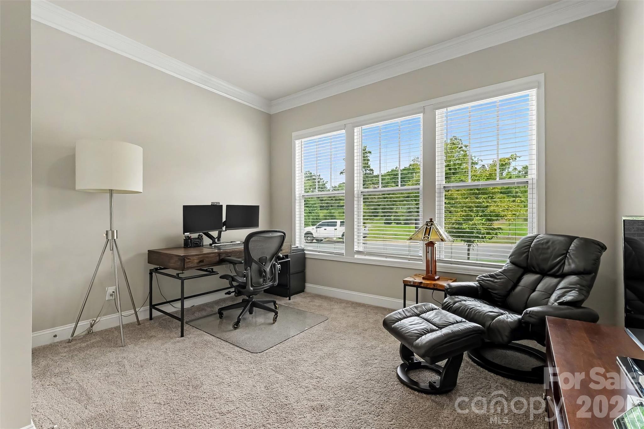 676 Latrobe Drive 315 Property Photo 15
