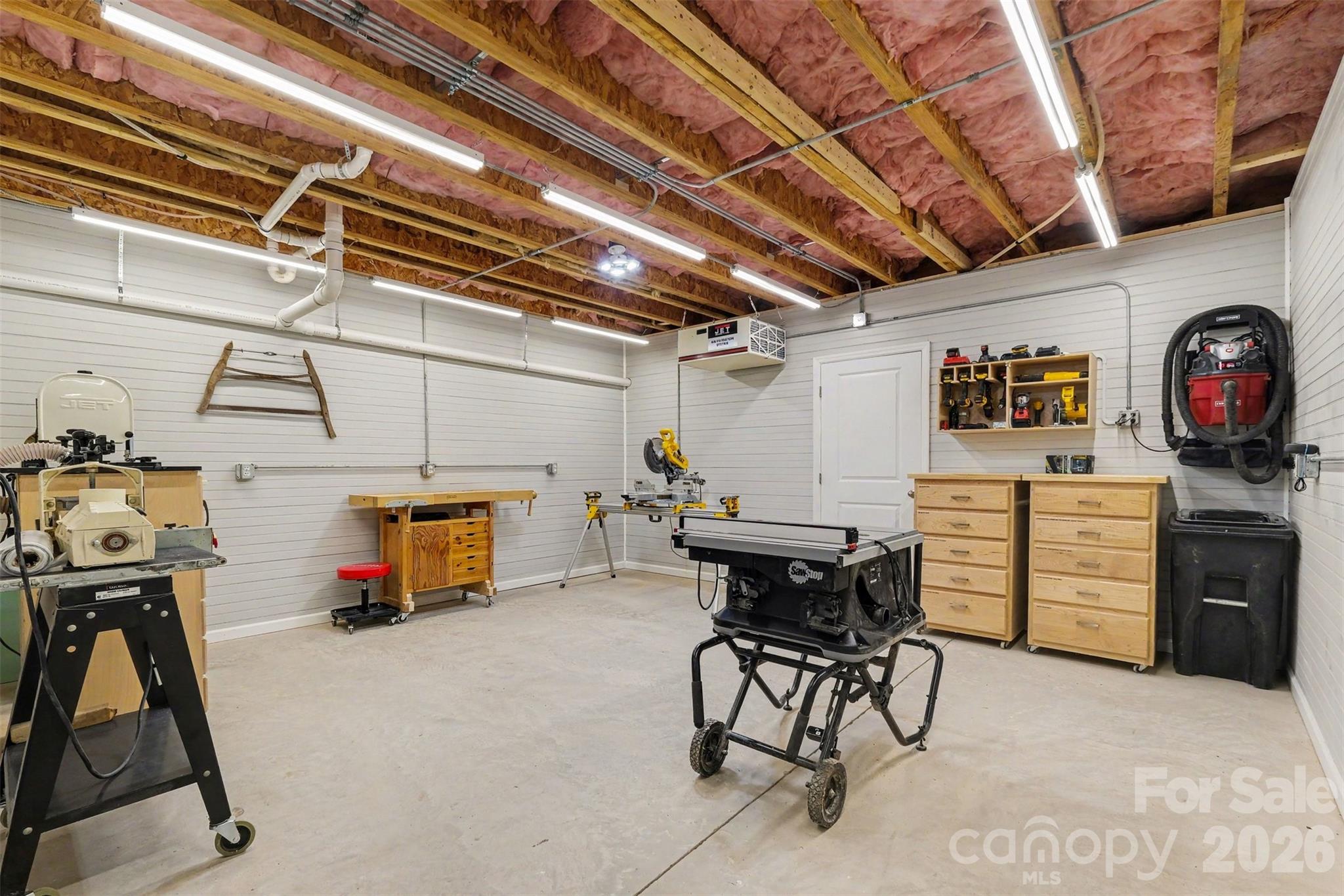676 Latrobe Drive 315 Property Photo 27