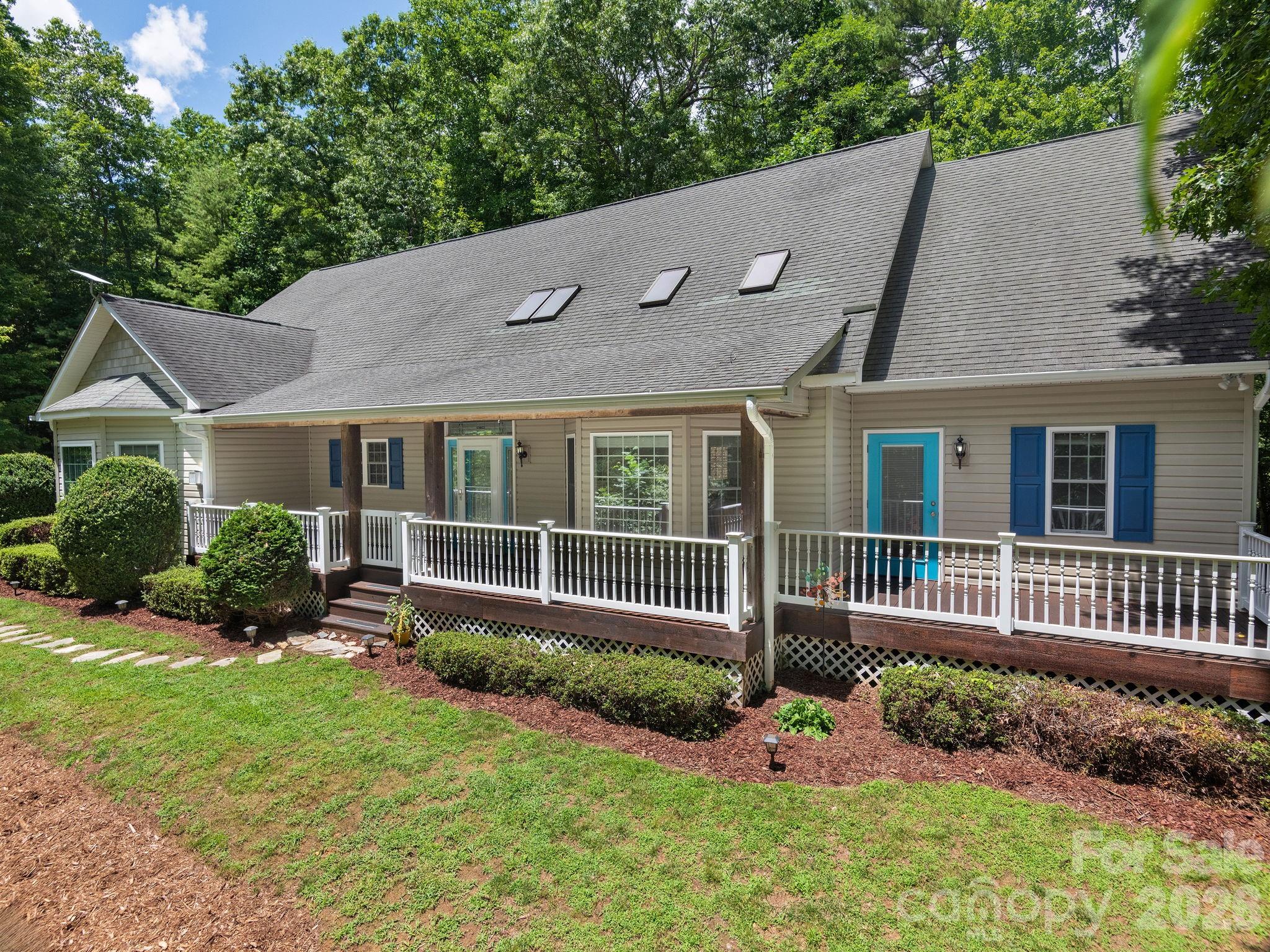 49 Indian Ridge Trail Property Photo 1