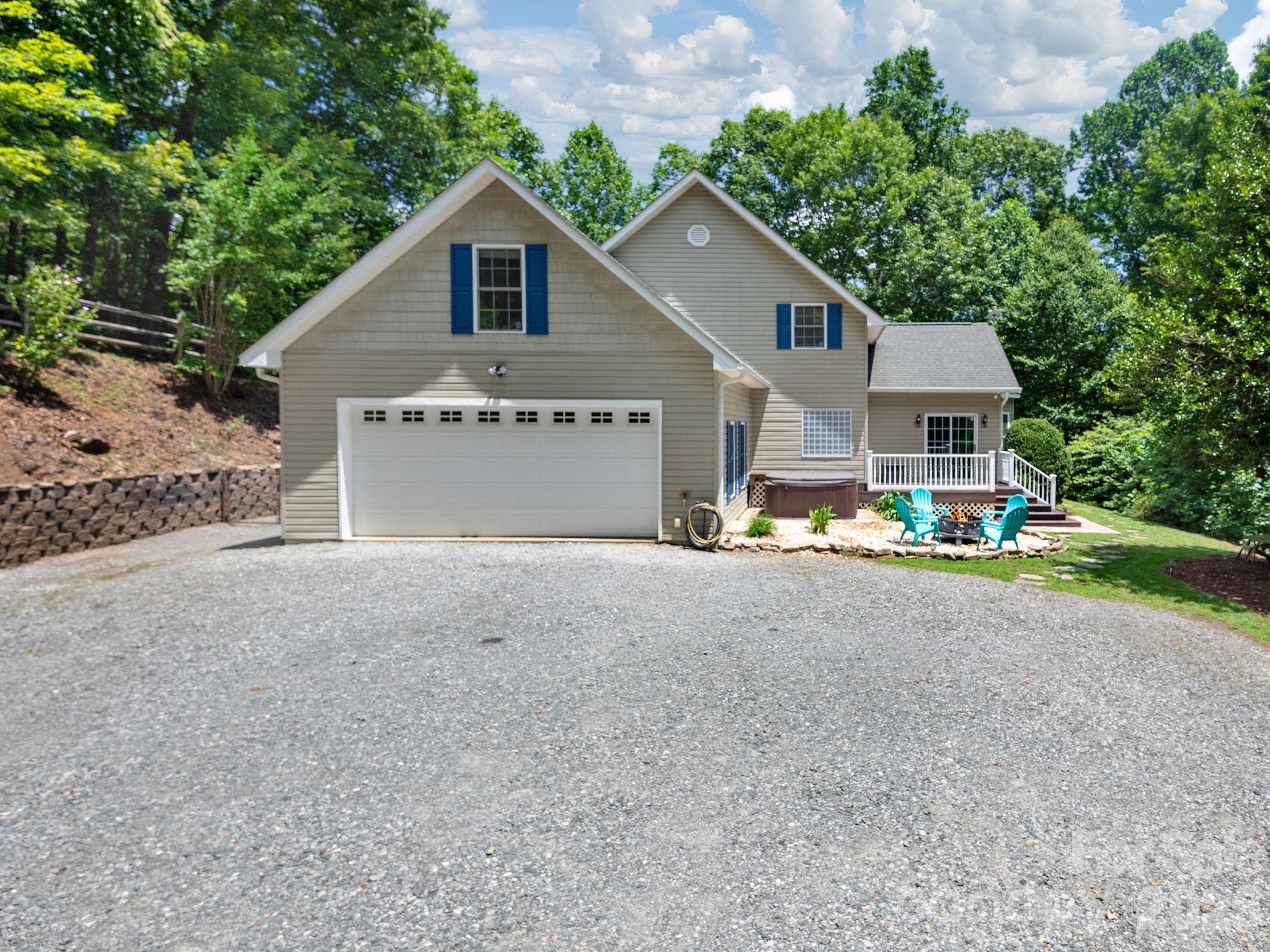 49 Indian Ridge Trail Property Photo 2