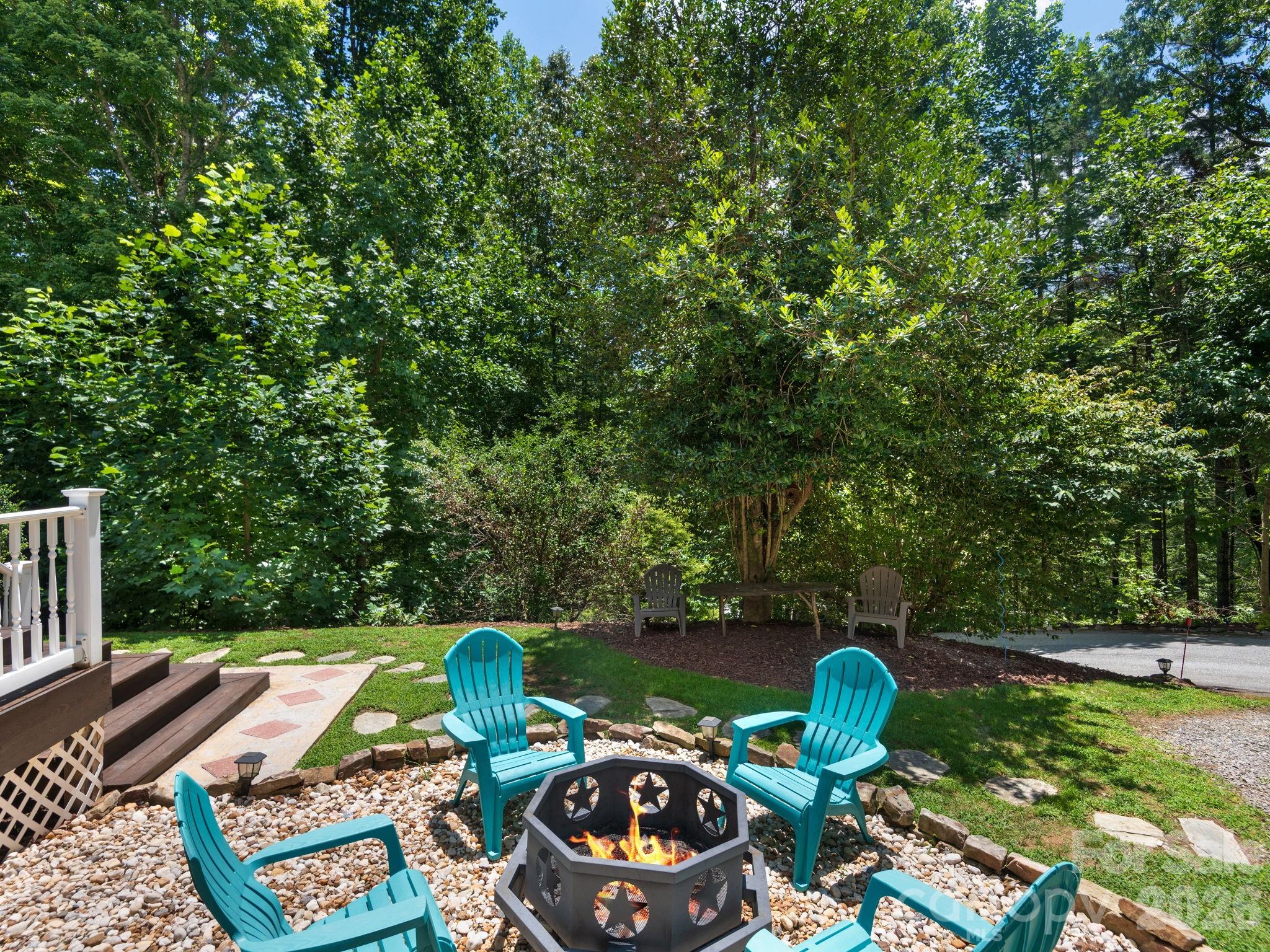 49 Indian Ridge Trail Property Photo 6