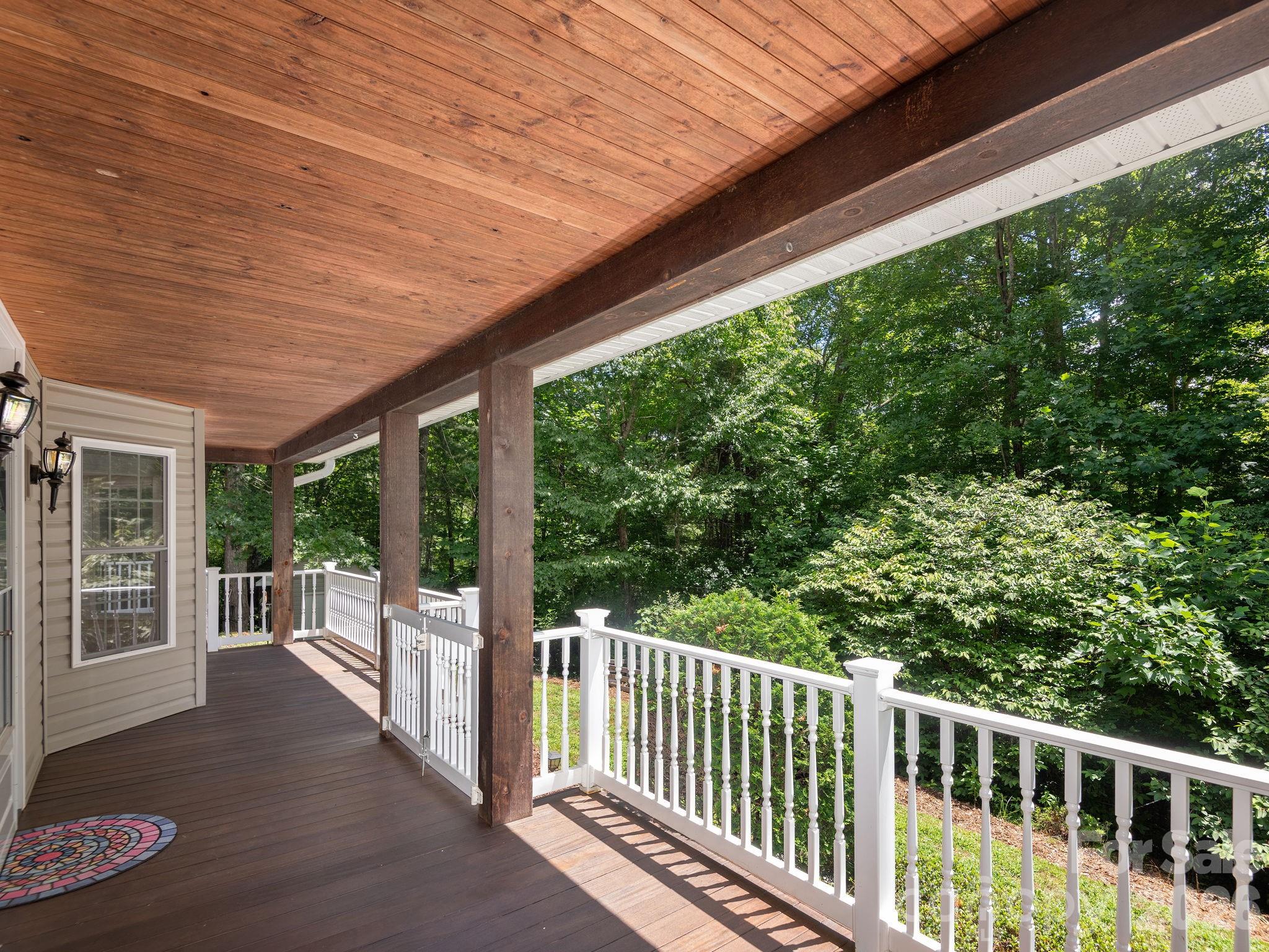 49 Indian Ridge Trail Property Photo 8