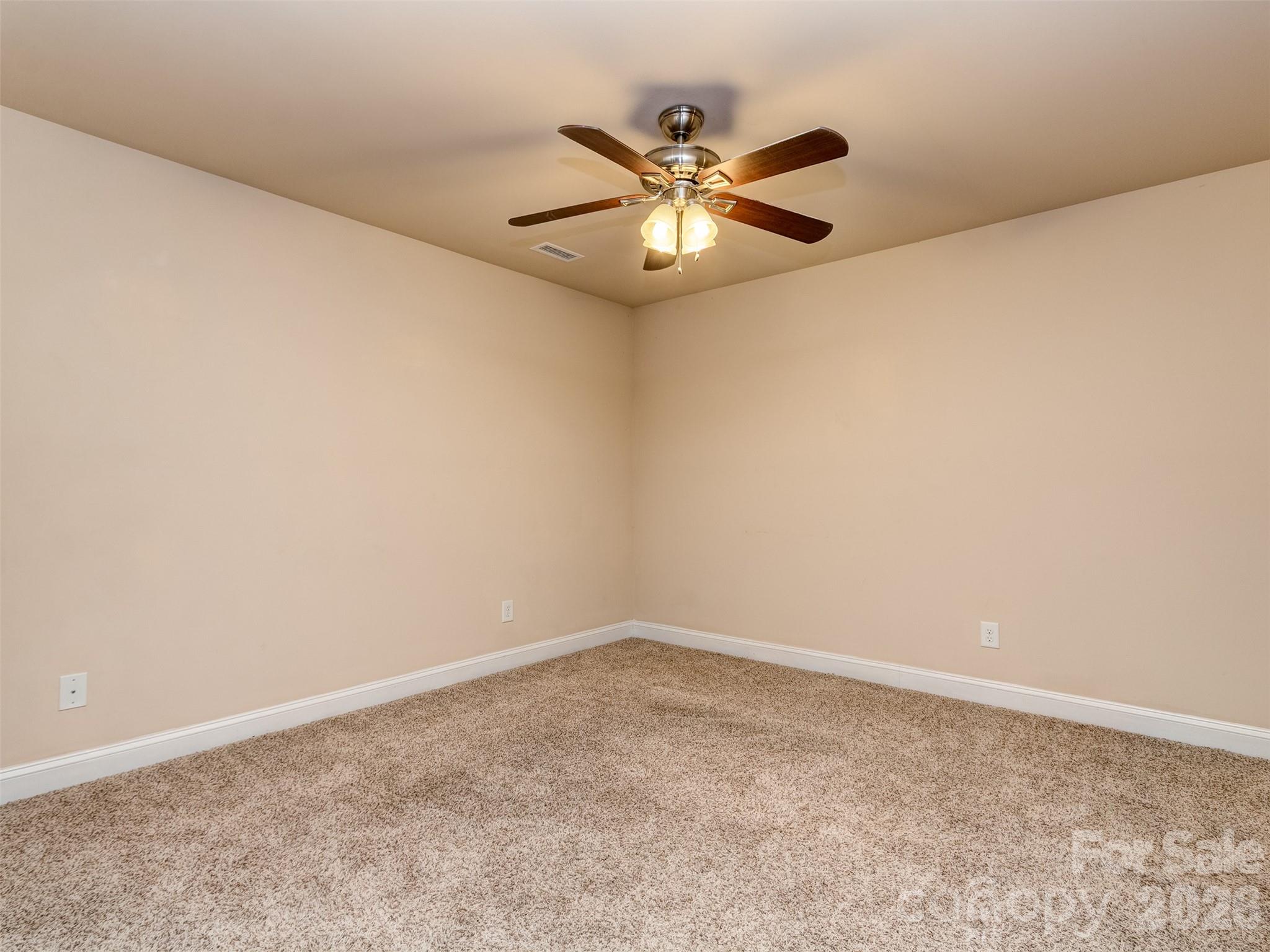 111 Coral Lane Property Photo 21