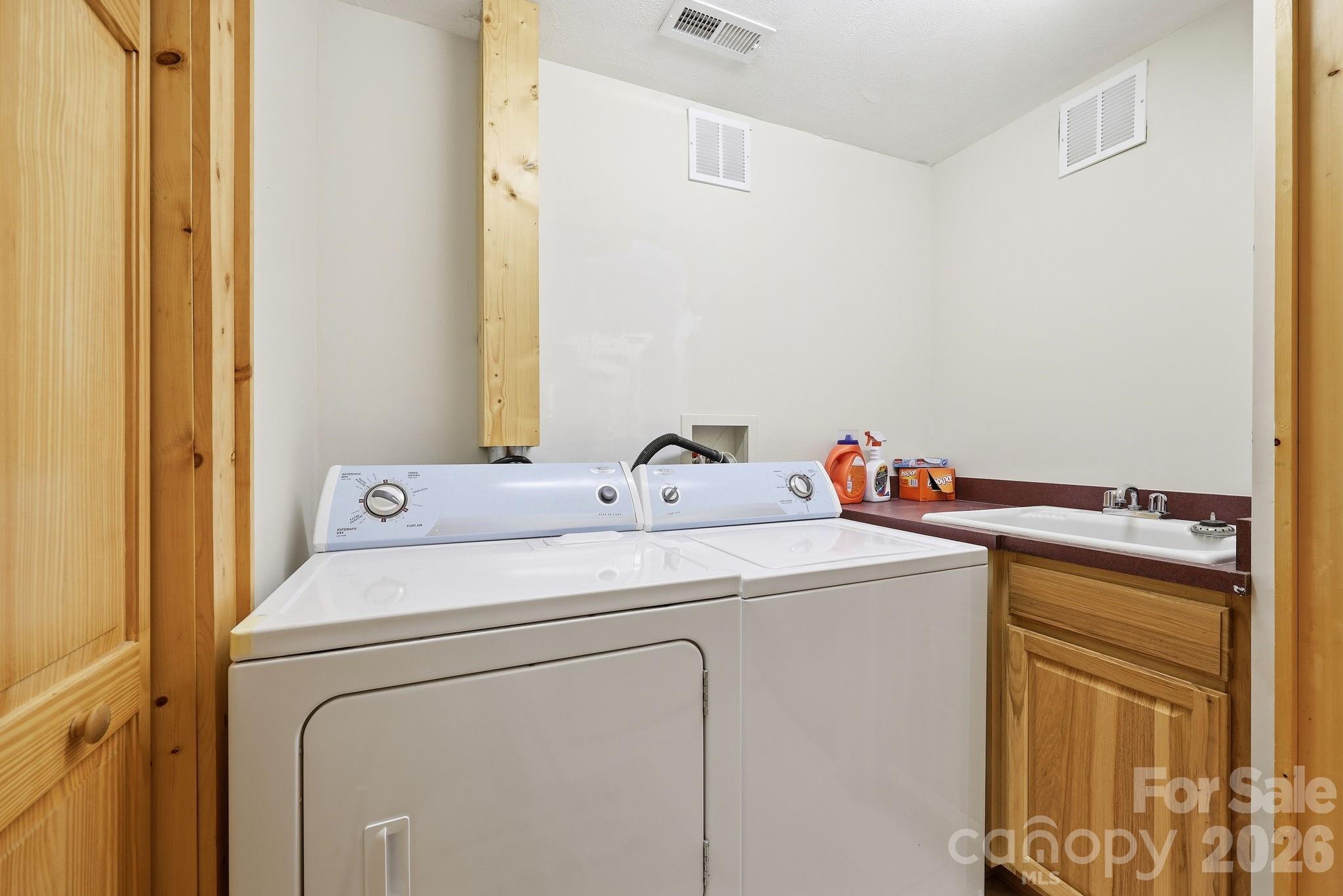 588 Tawodi Trail Property Photo 30