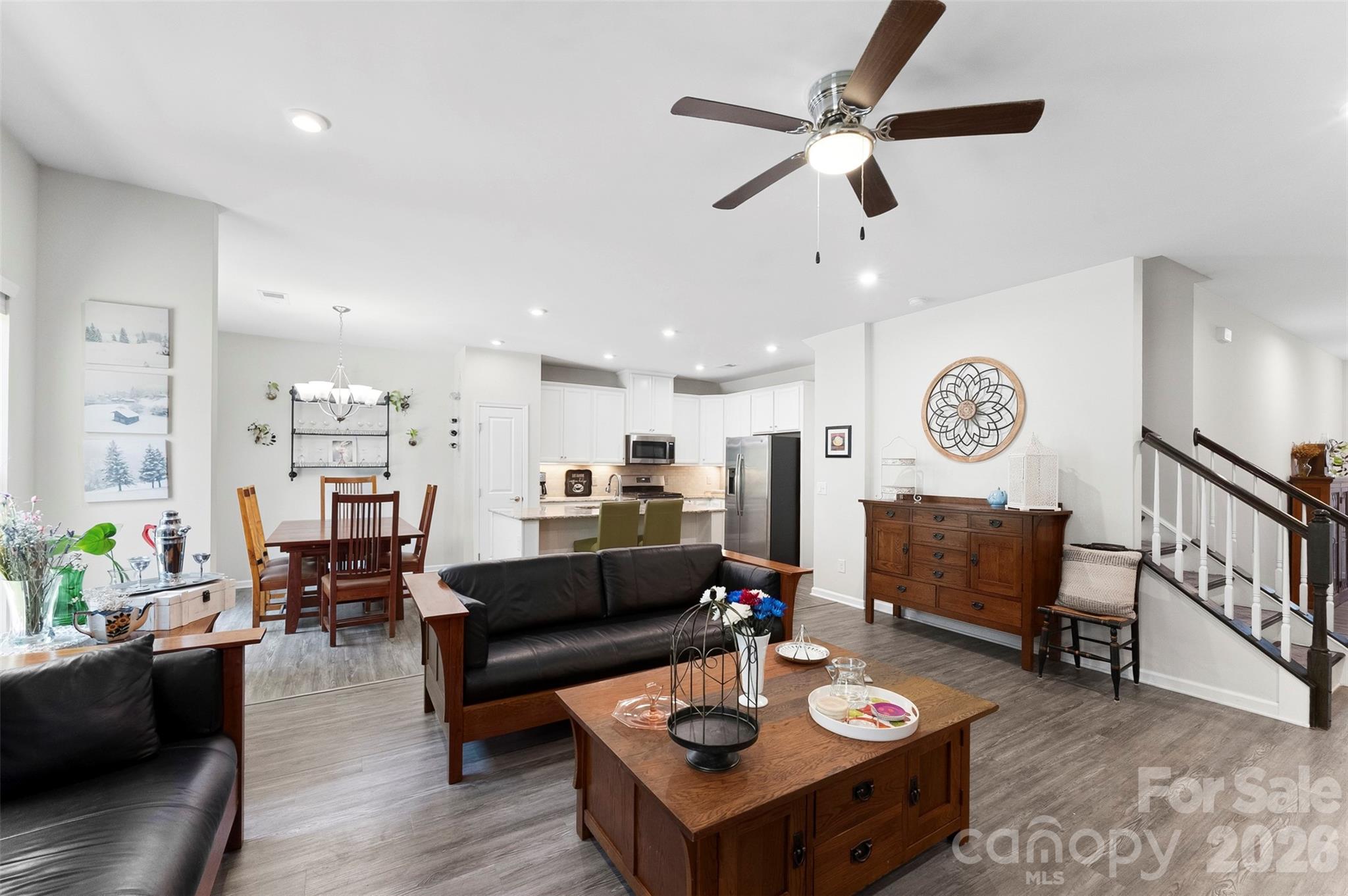 140 Beacon Drive A Property Photo 8