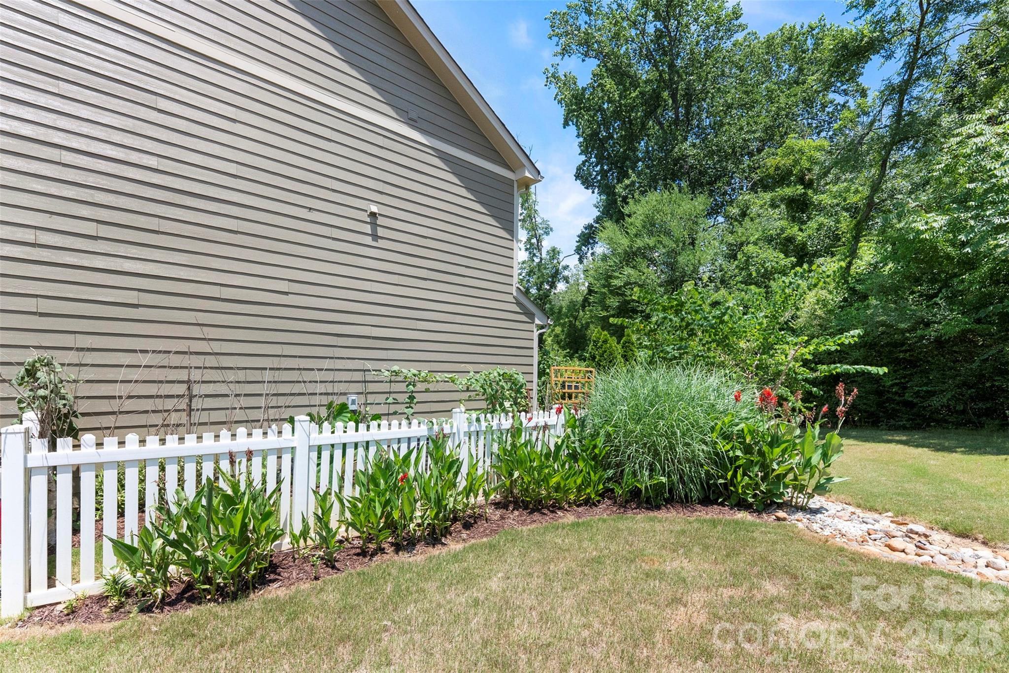 140 Beacon Drive A Property Photo 35