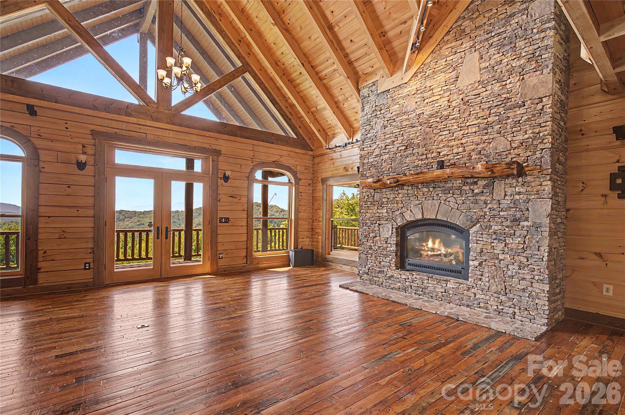 925 Appalachian Way Property Photo 11