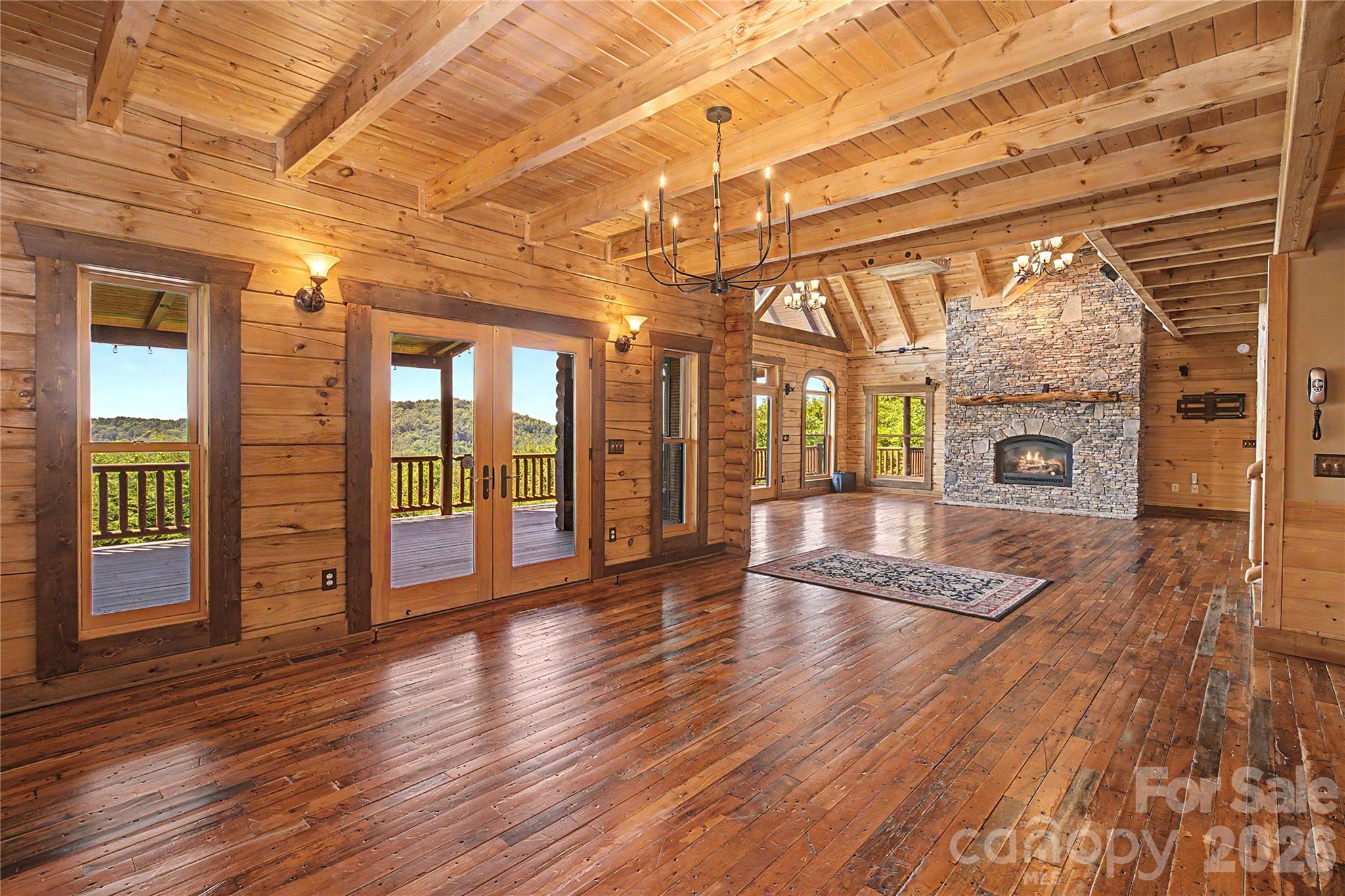 925 Appalachian Way Property Photo 12