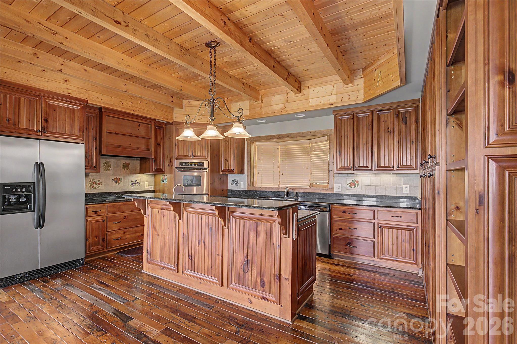 925 Appalachian Way Property Photo 17