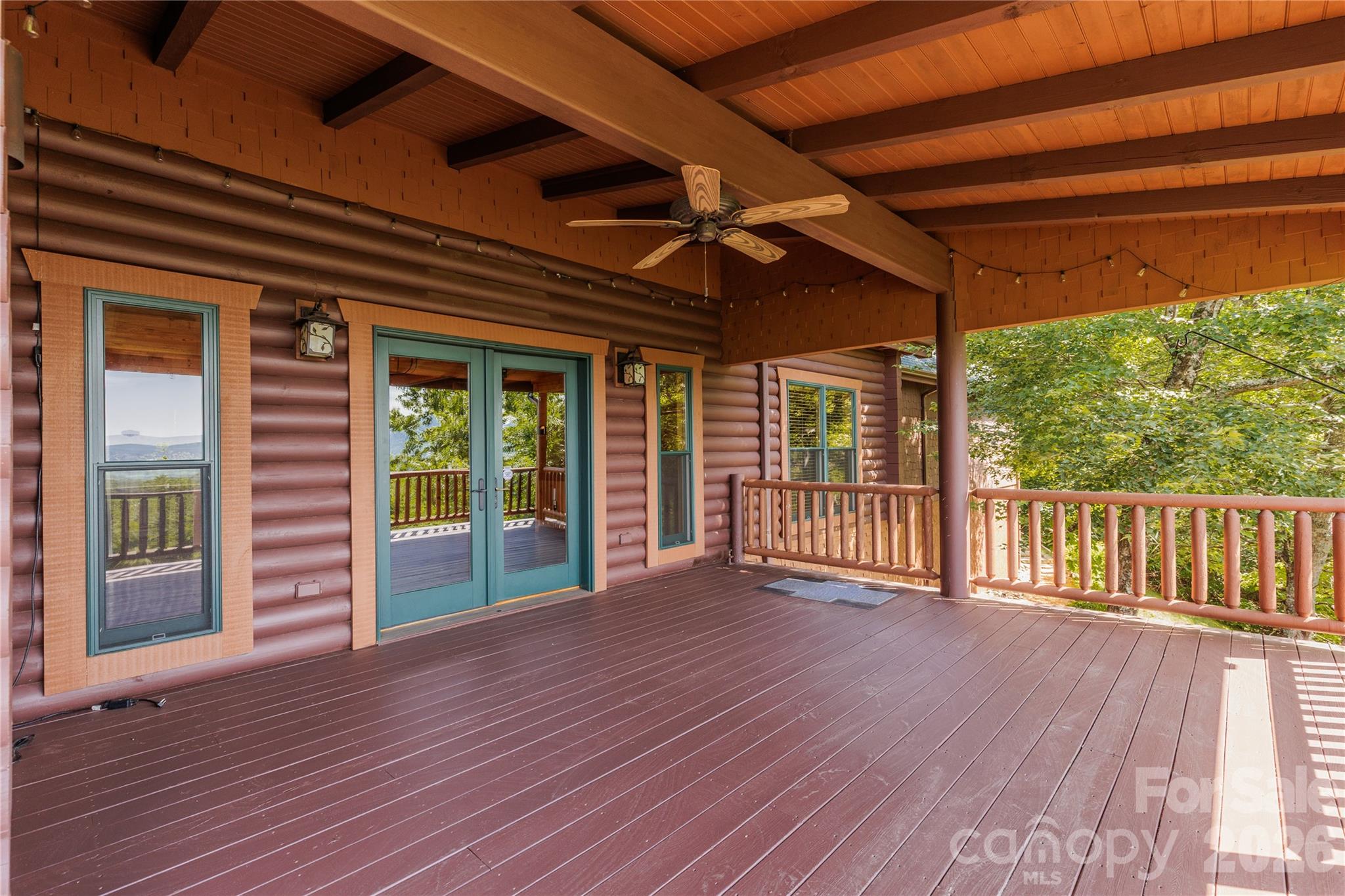 925 Appalachian Way Property Photo 29