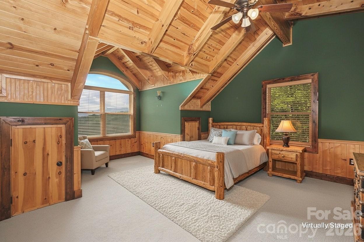 925 Appalachian Way Property Photo 32