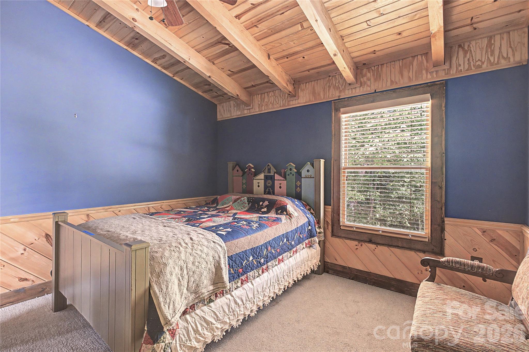 925 Appalachian Way Property Photo 34