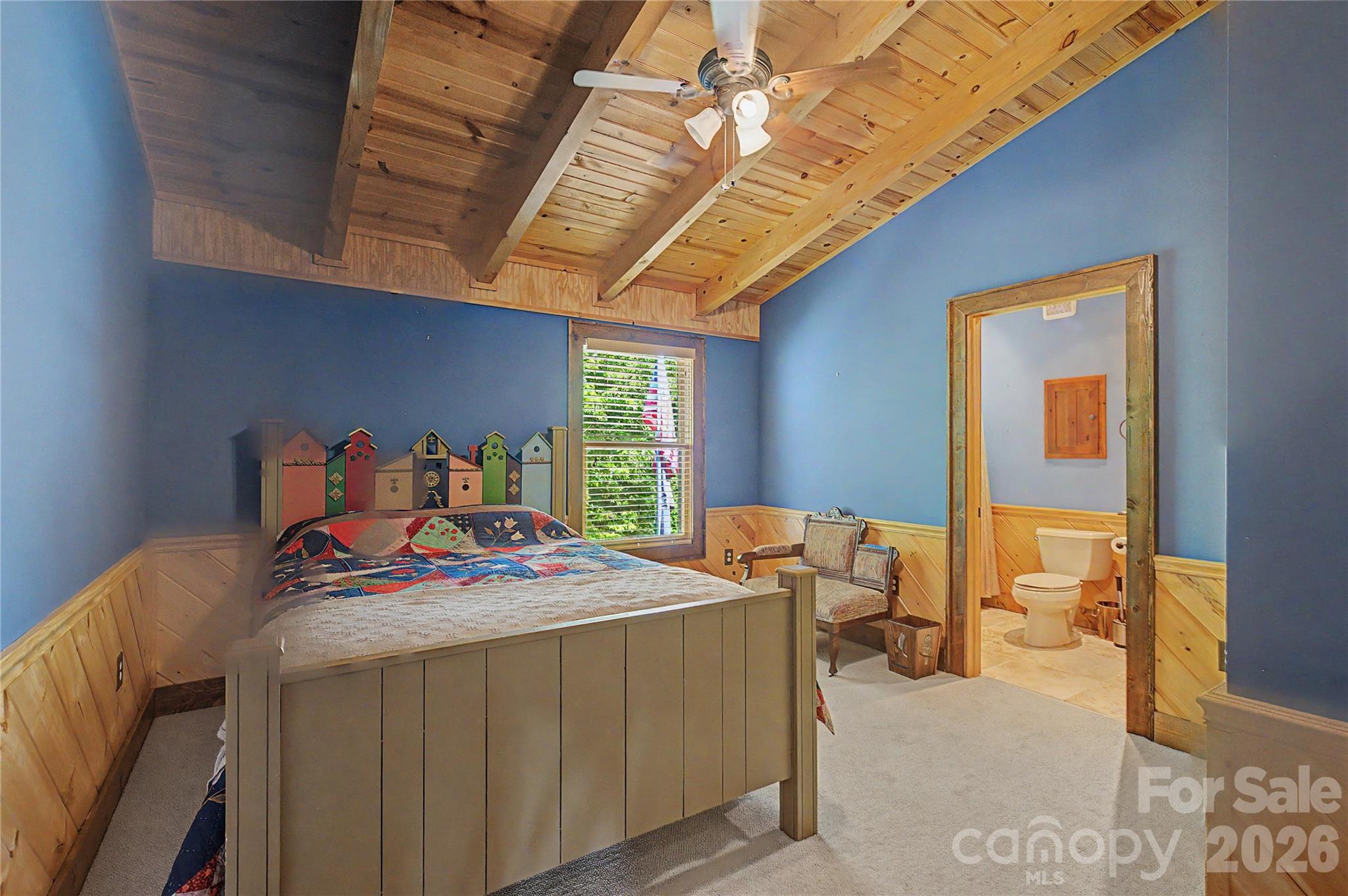 925 Appalachian Way Property Photo 35