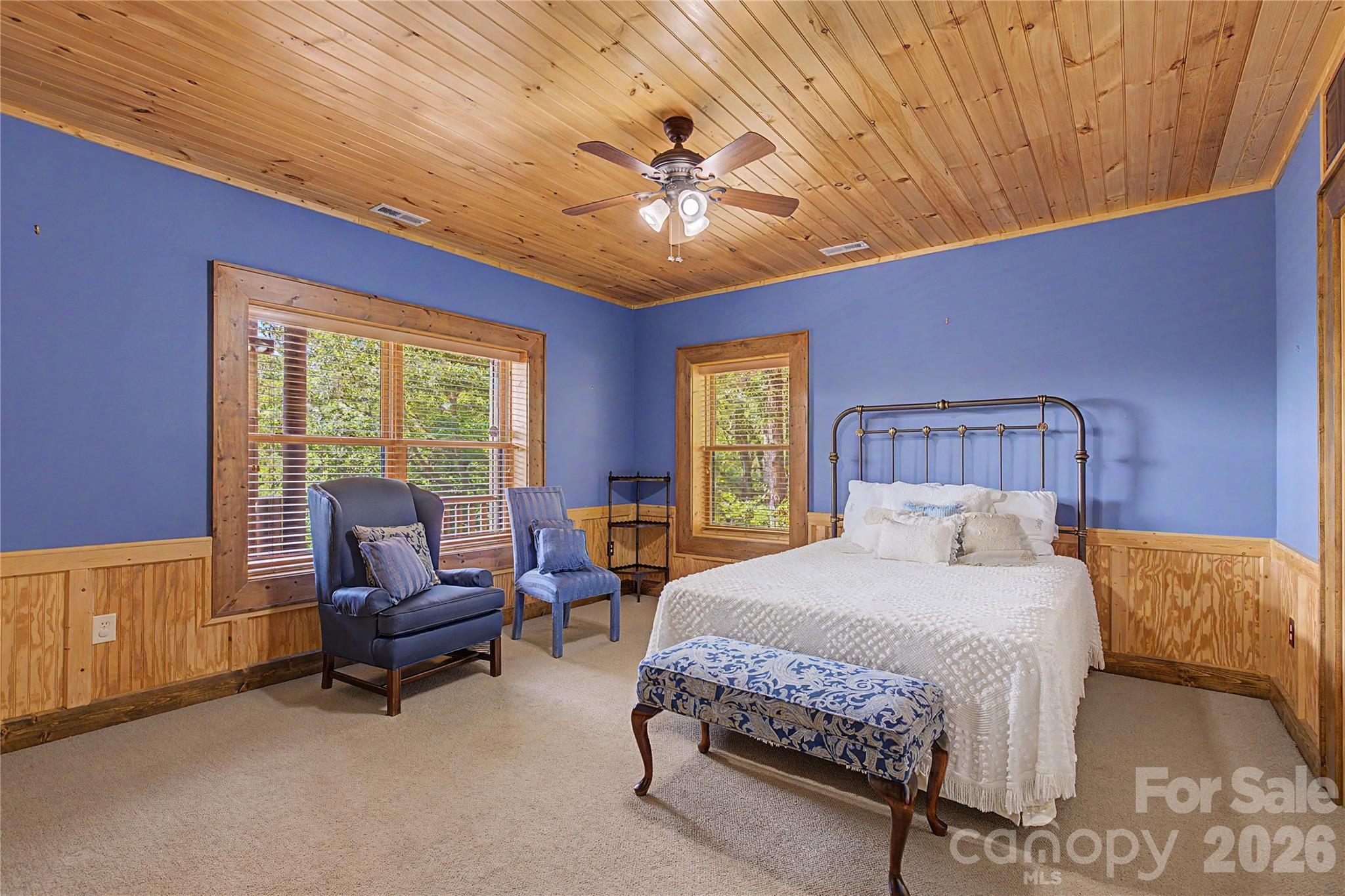 925 Appalachian Way Property Photo 42