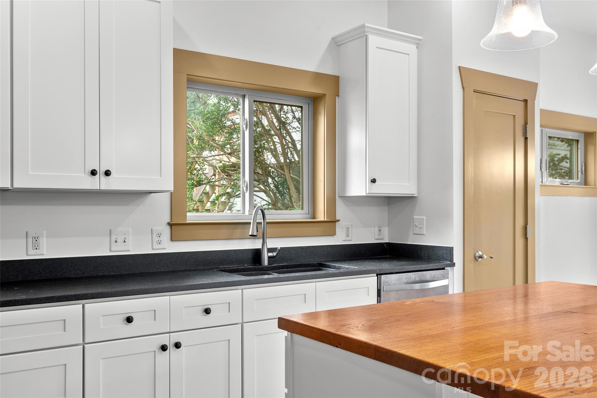 337 Sand Hill Road Property Photo 16