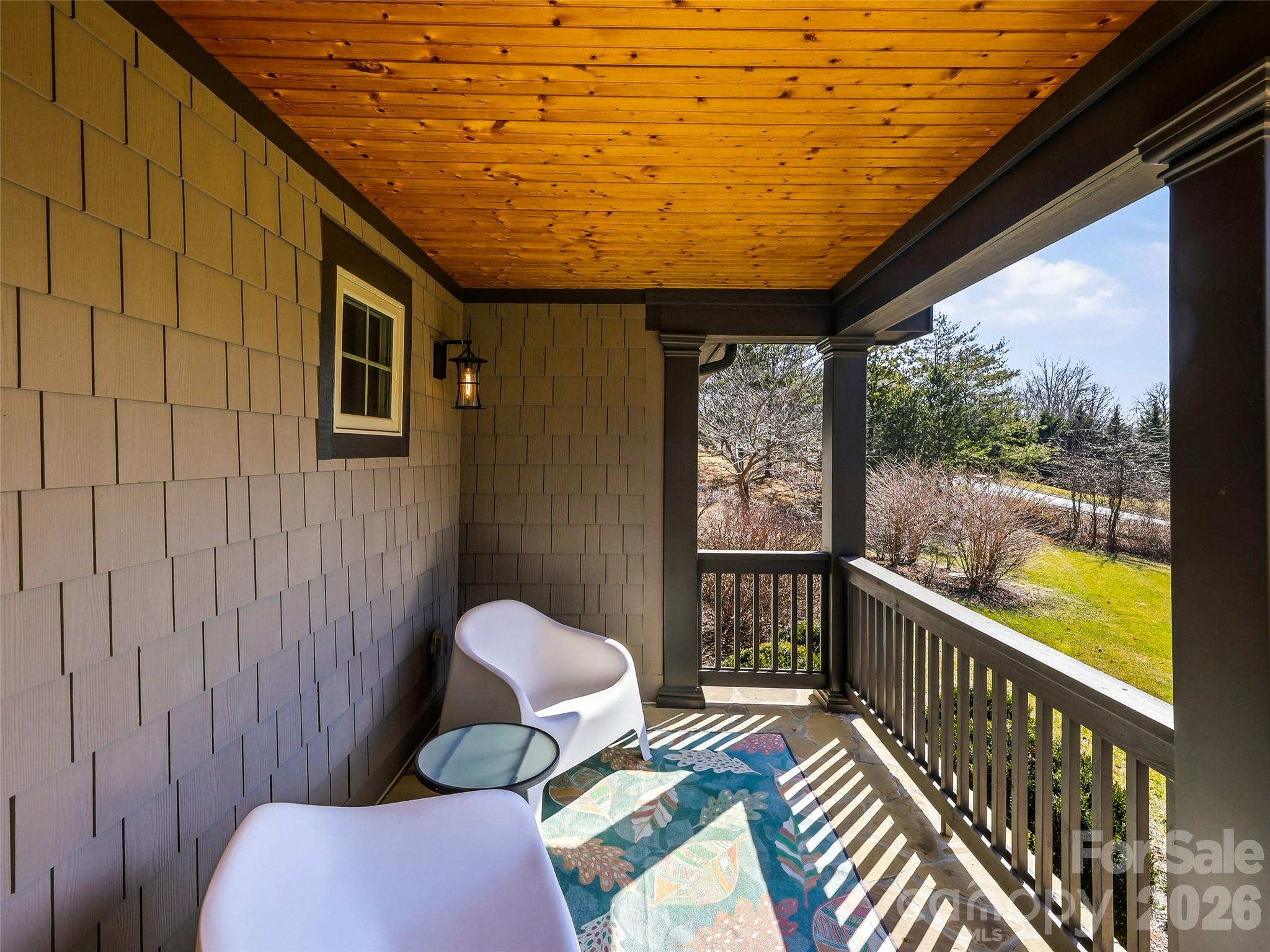 101 Glen Trillium Drive Property Photo 4