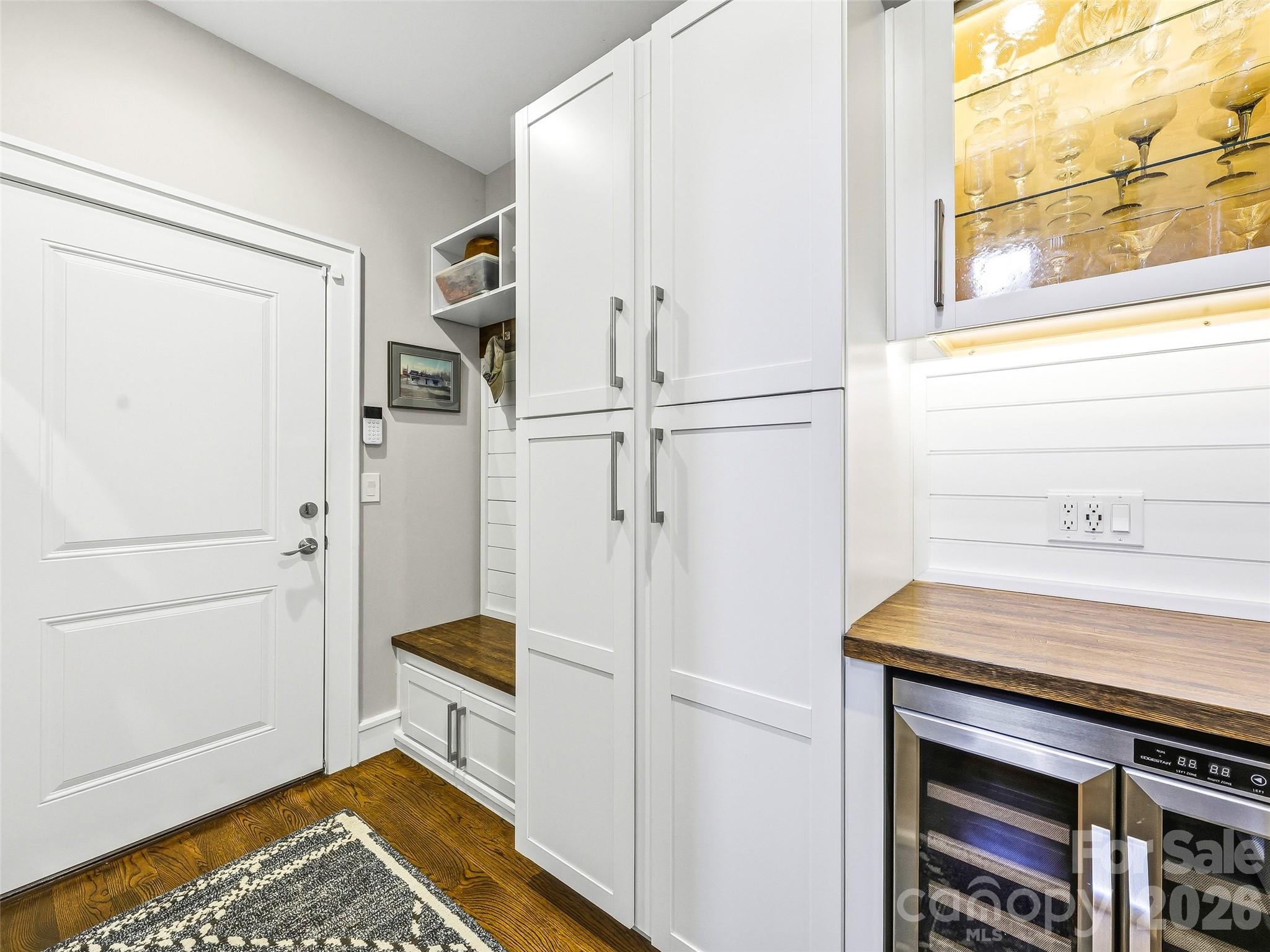 101 Glen Trillium Drive Property Photo 24