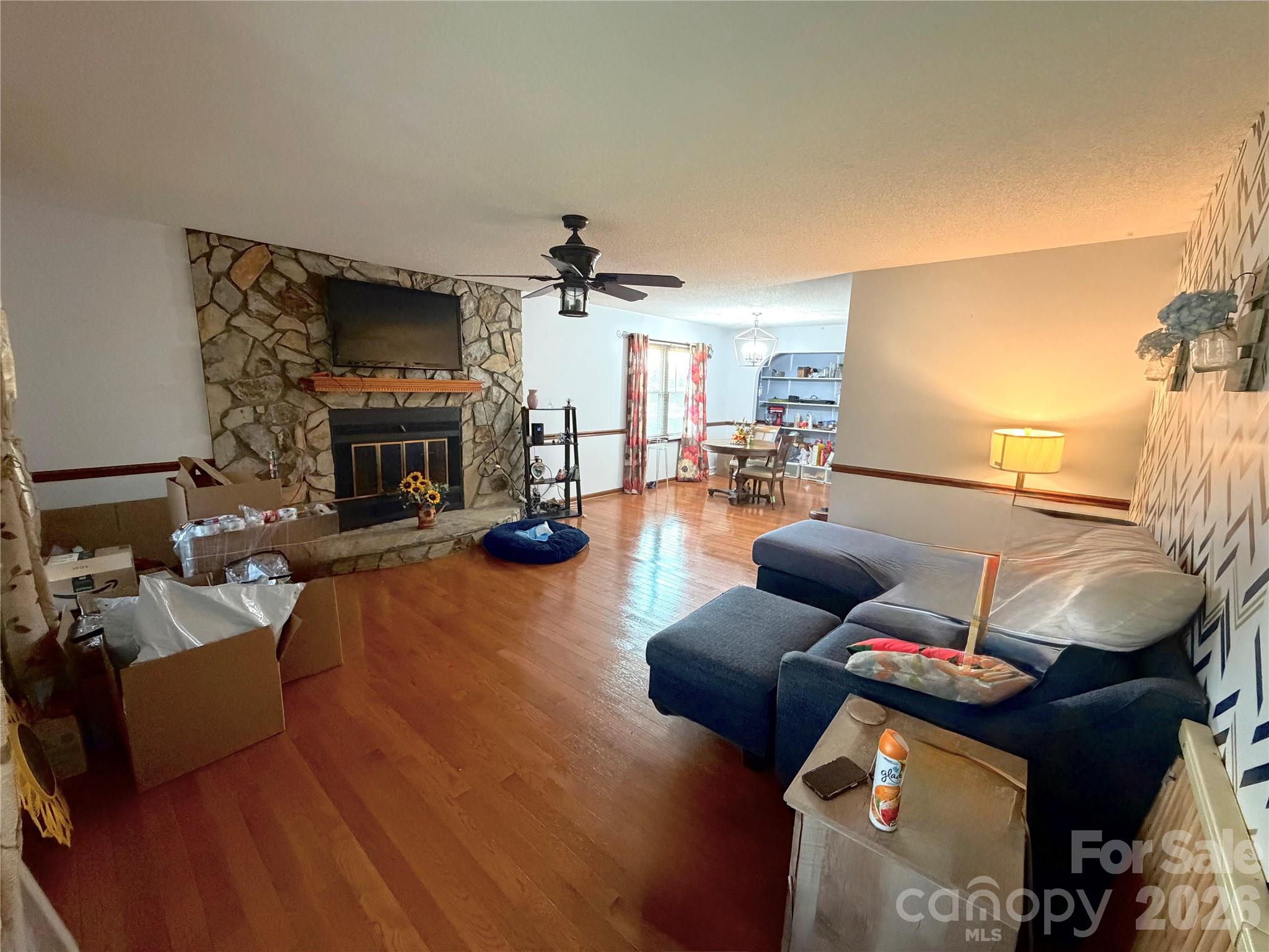 123 Valley Oaks Drive 22 Property Photo 4
