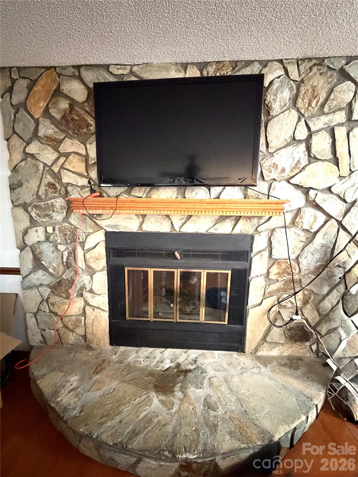 123 Valley Oaks Drive 22 Property Photo 5