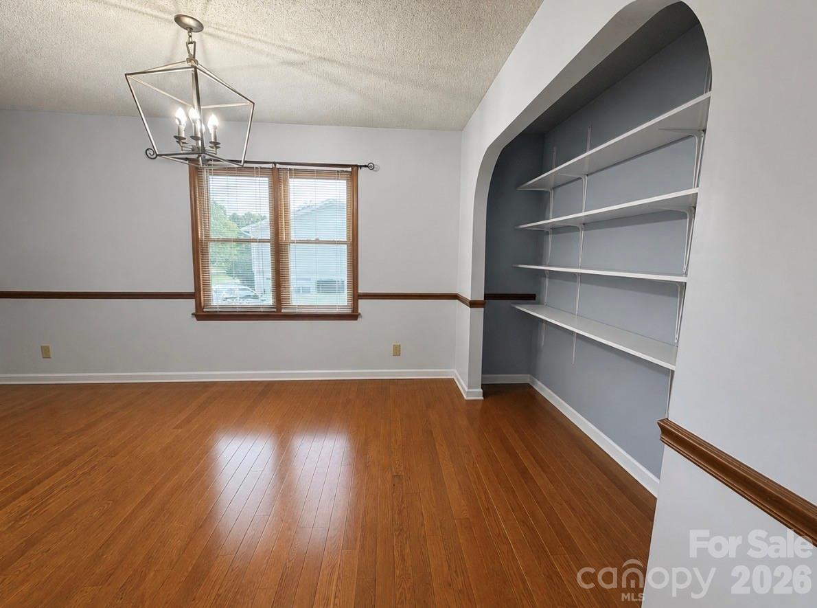 123 Valley Oaks Drive 22 Property Photo 10