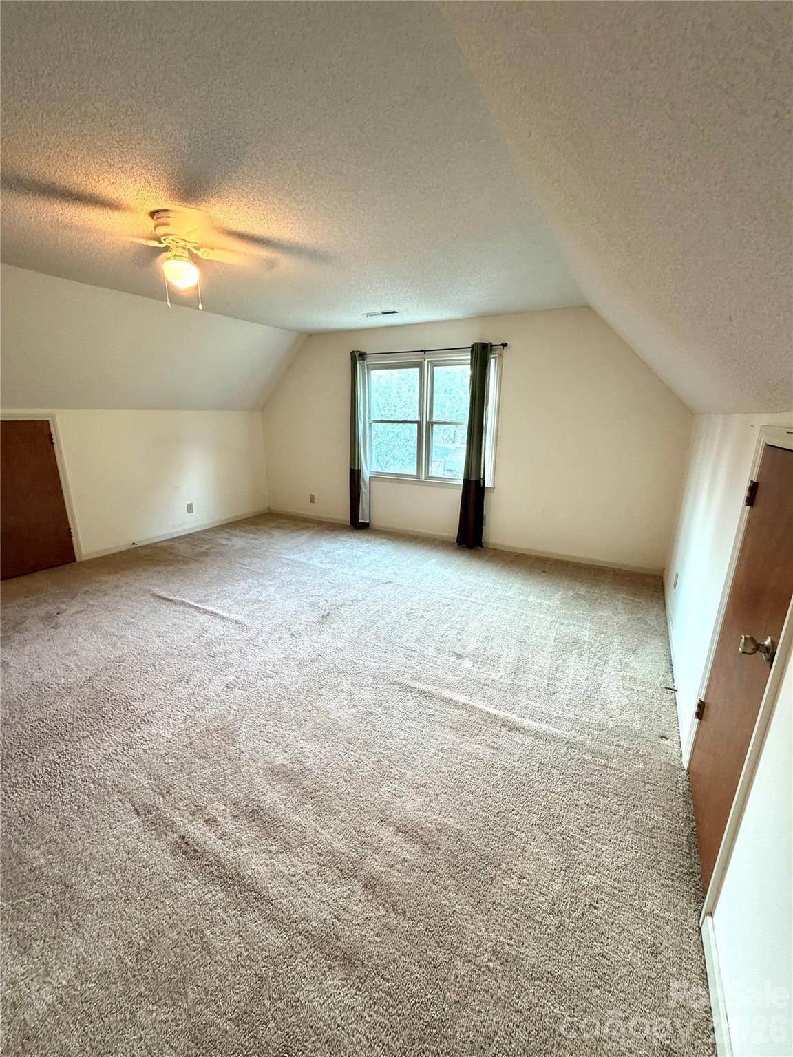 123 Valley Oaks Drive 22 Property Photo 21