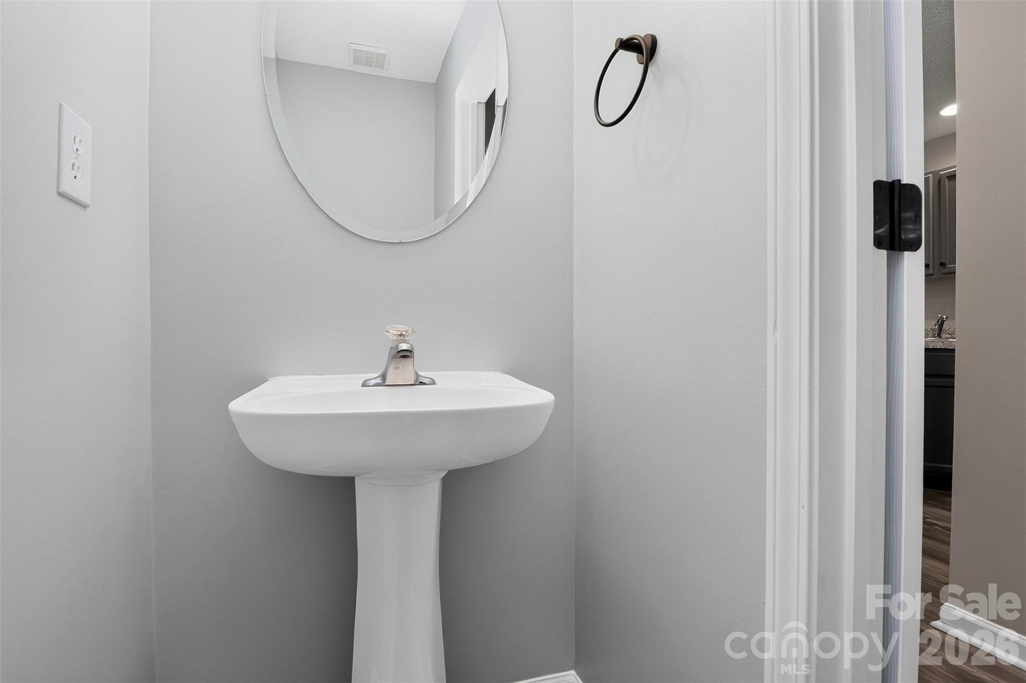 10866 Holly Ridge Boulevard Property Photo 15