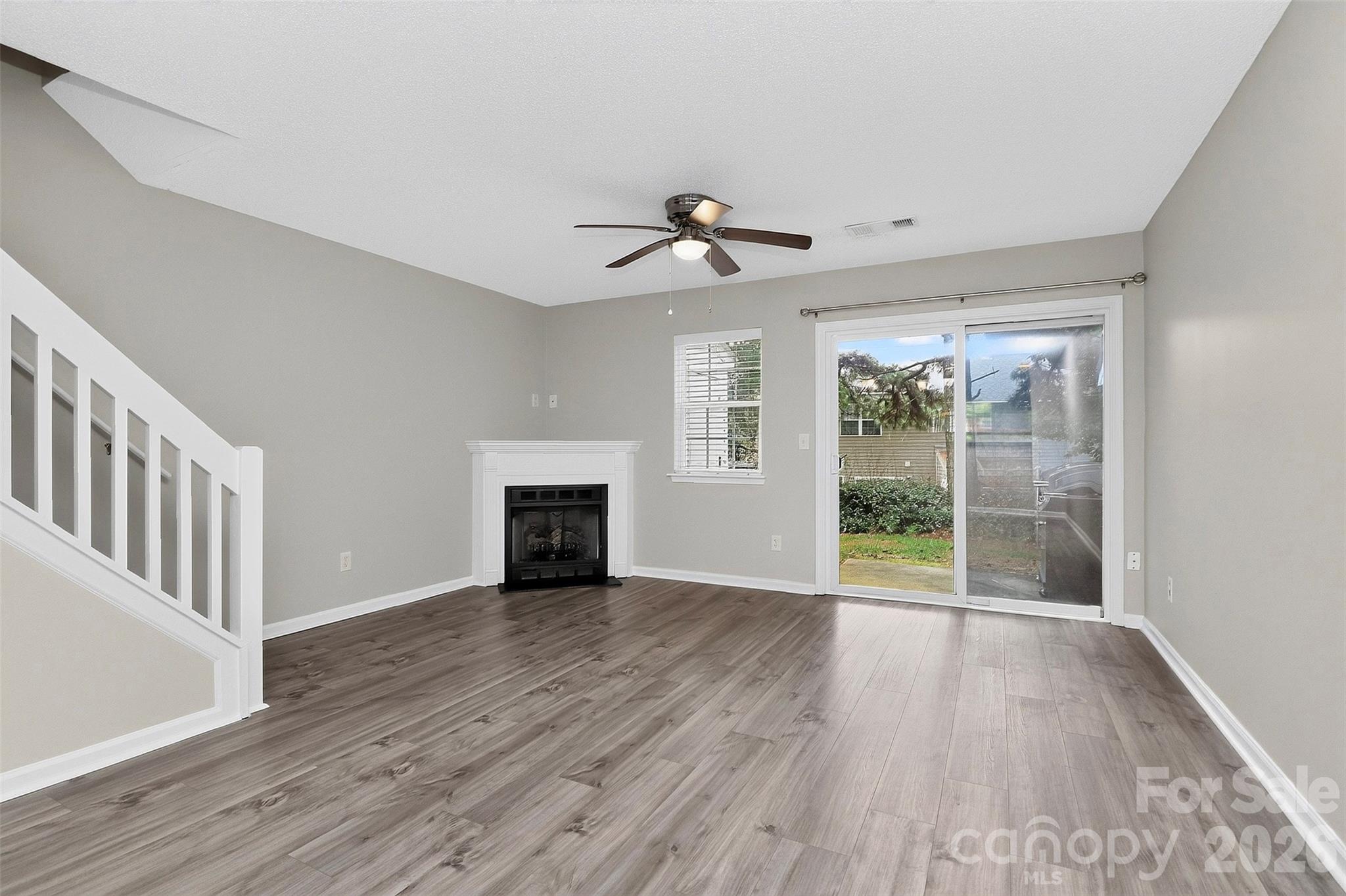 10866 Holly Ridge Boulevard Property Photo 18