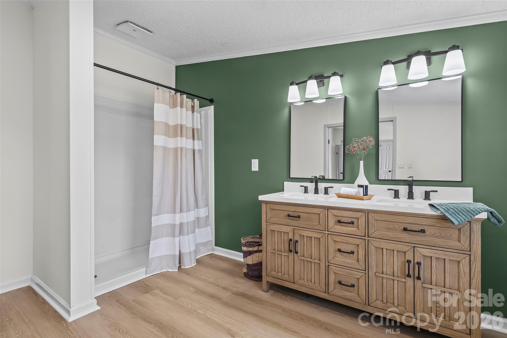 625 Lakeview Road Property Photo 22