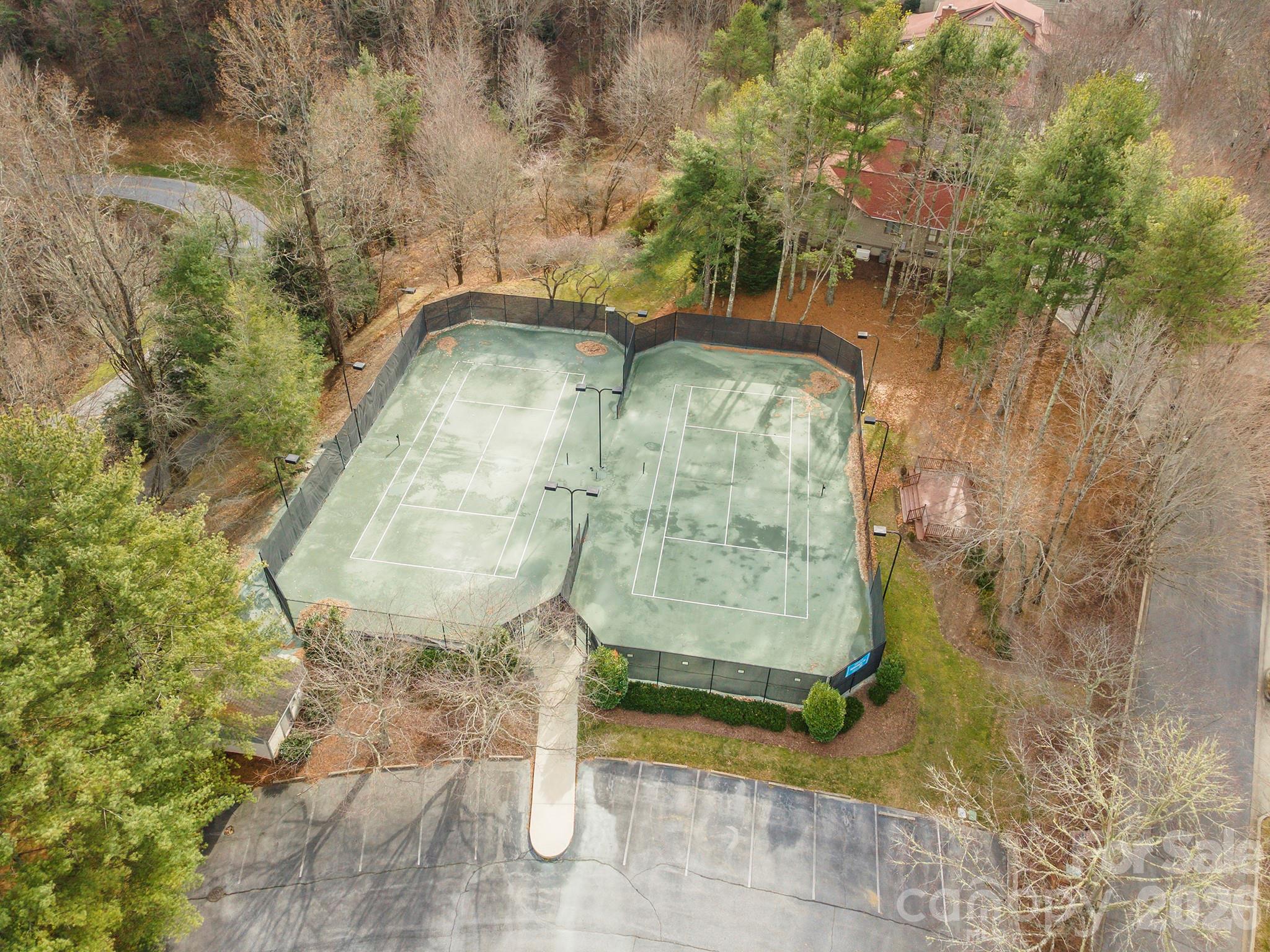 24 Falls Lane Property Photo 6