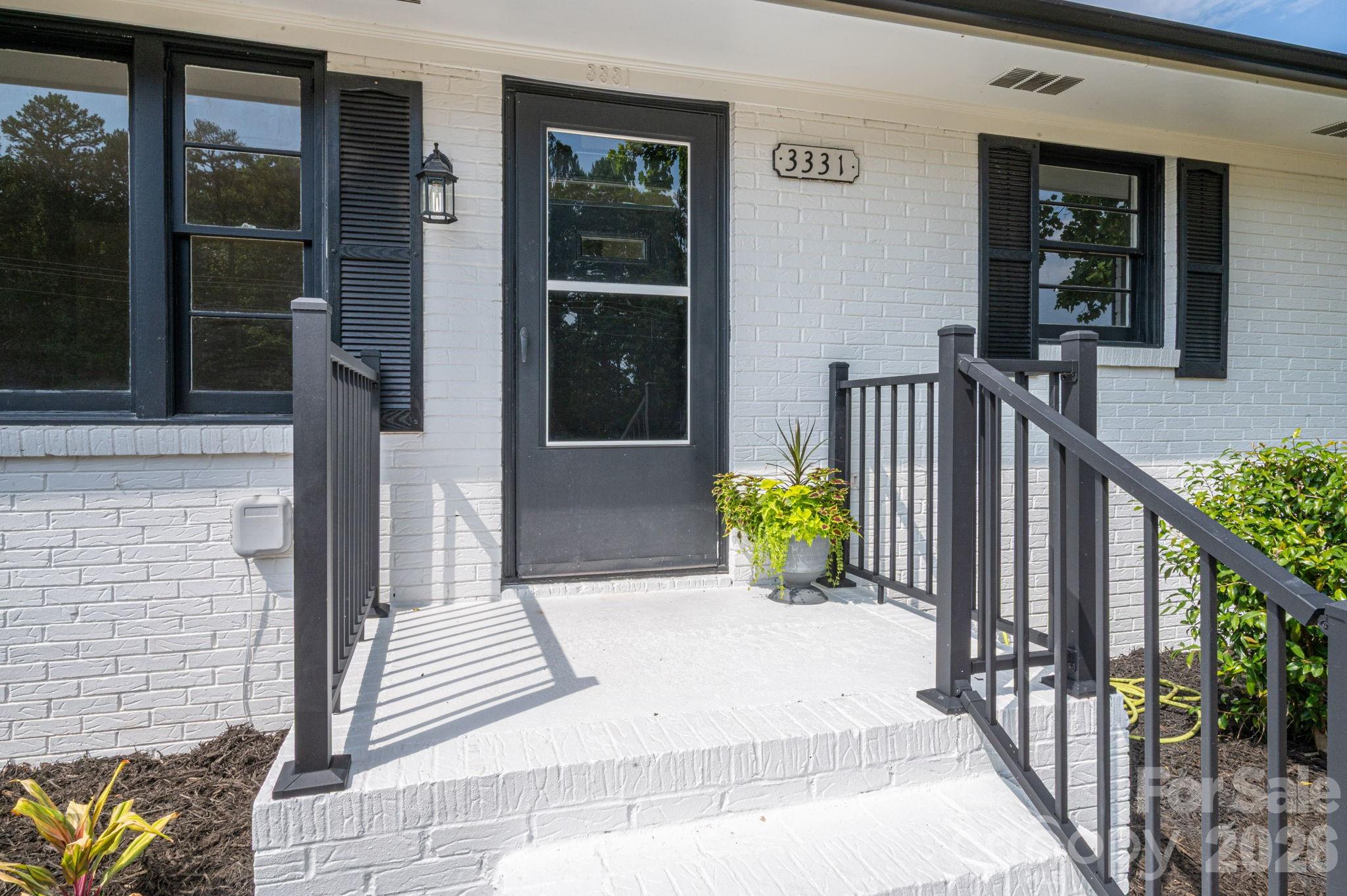 3331 Hog Hill Road Property Photo 4