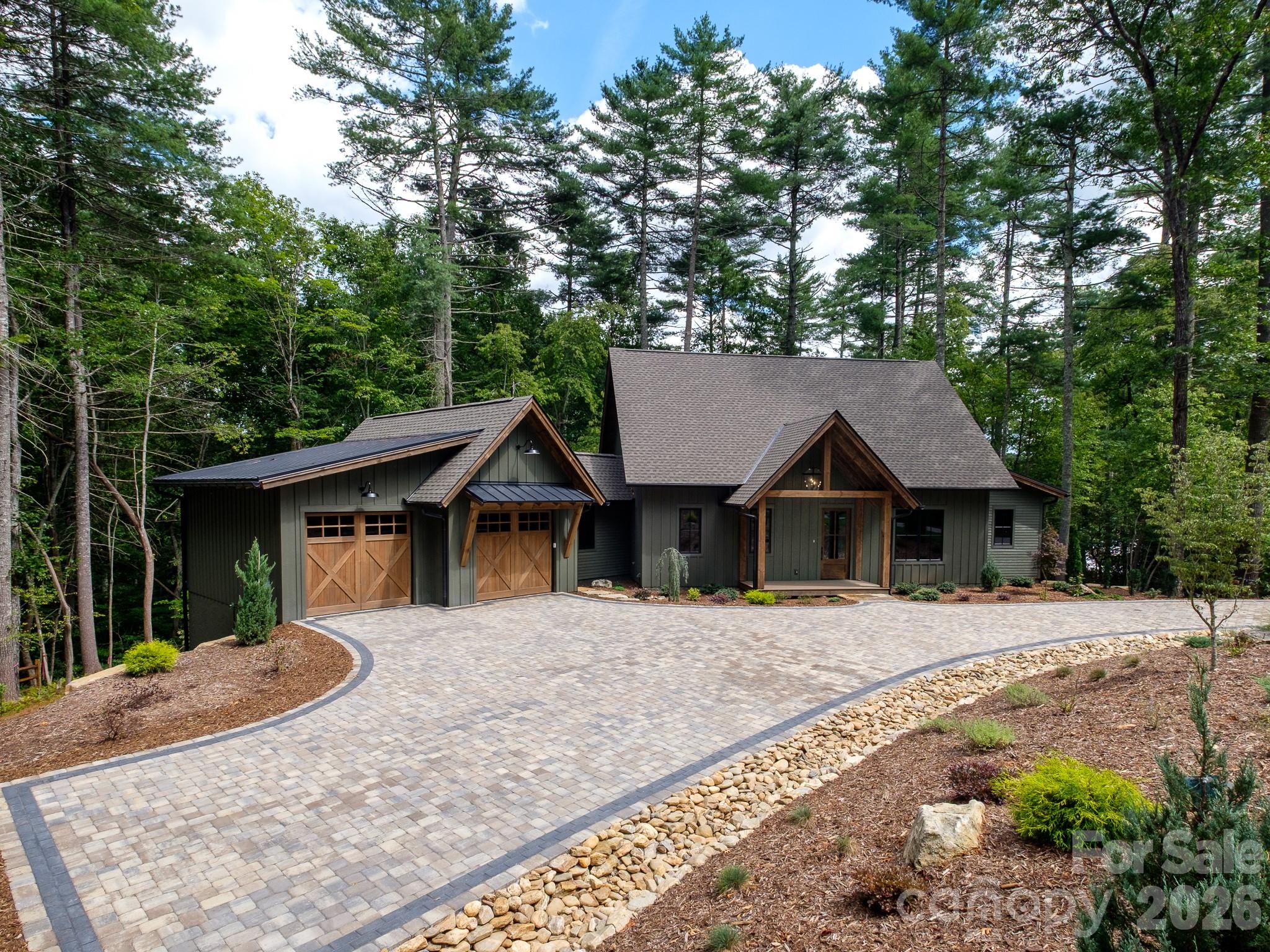 465 Mountain Brook Trail Property Photo 1