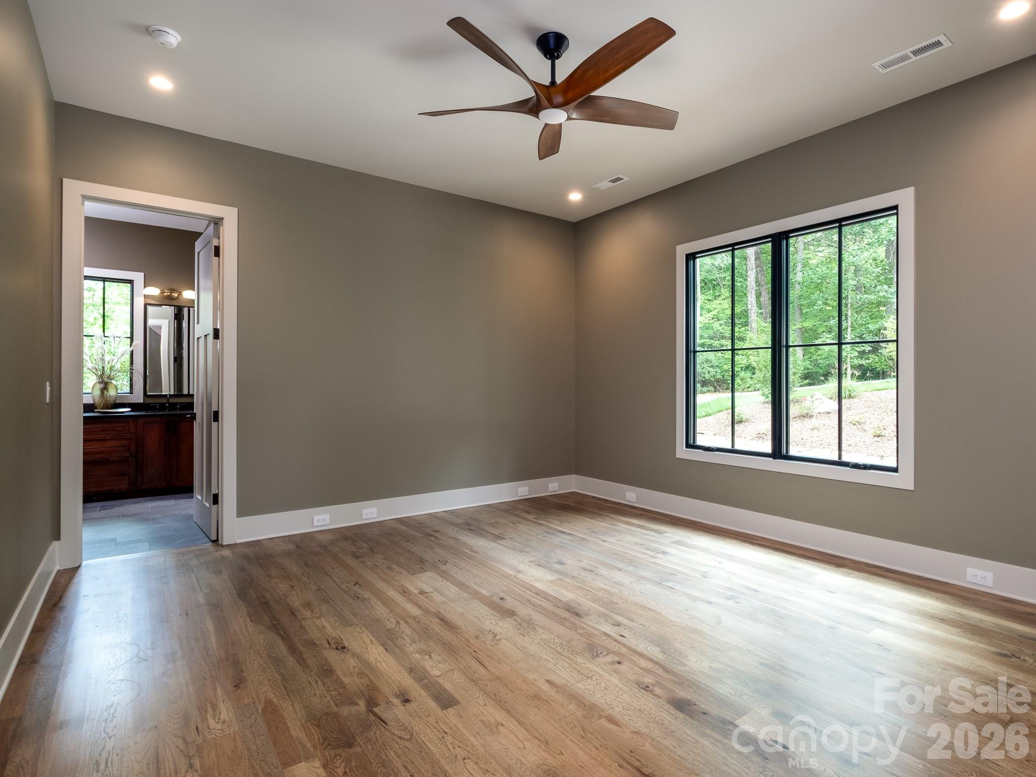 465 Mountain Brook Trail Property Photo 19