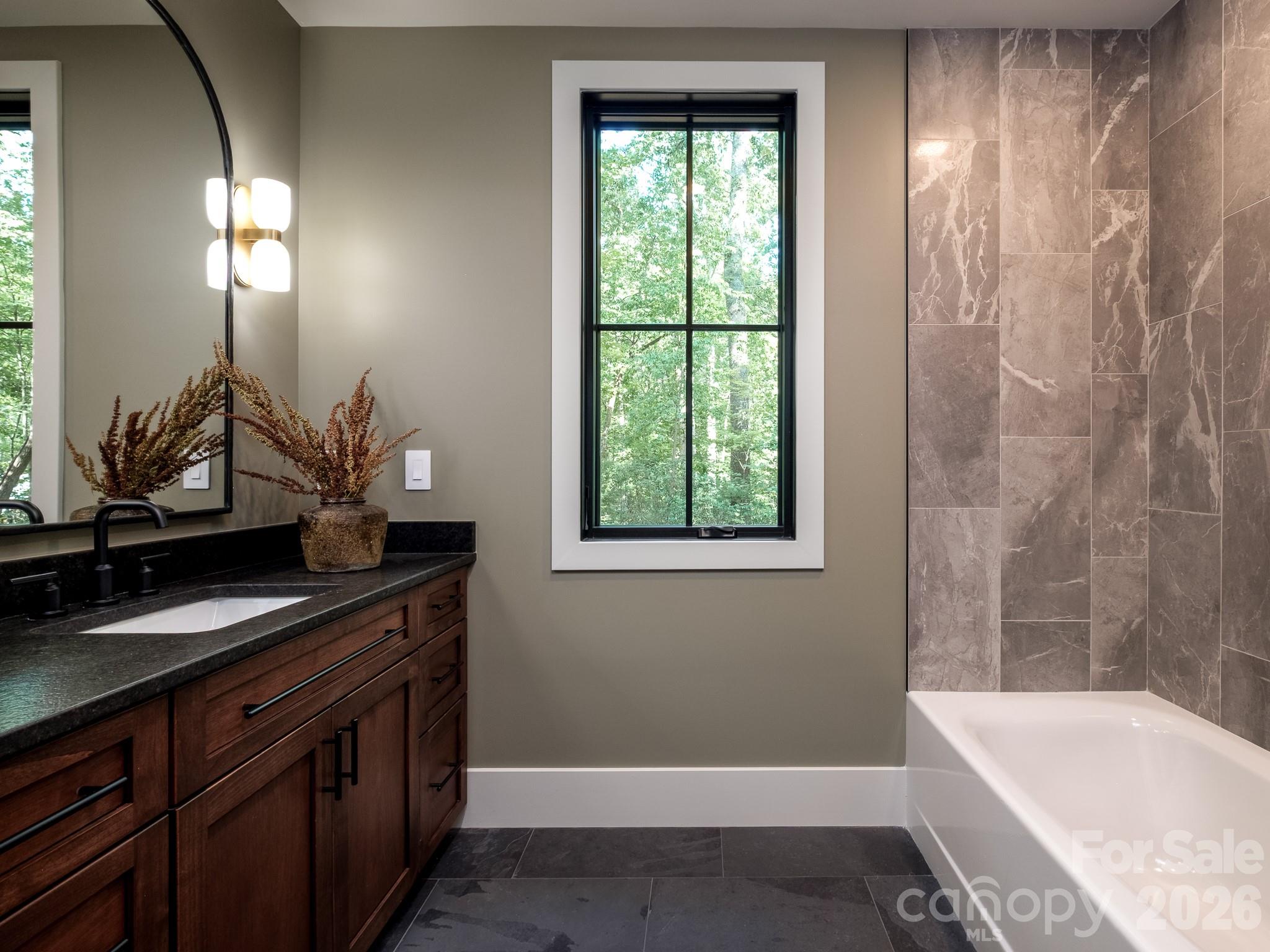 465 Mountain Brook Trail Property Photo 28