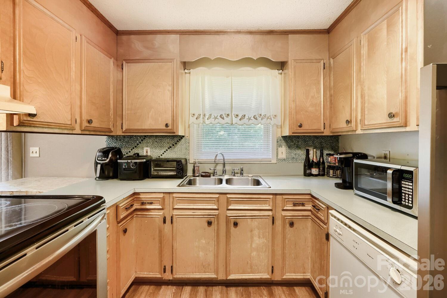 2601 Lynn Drive Property Photo 12