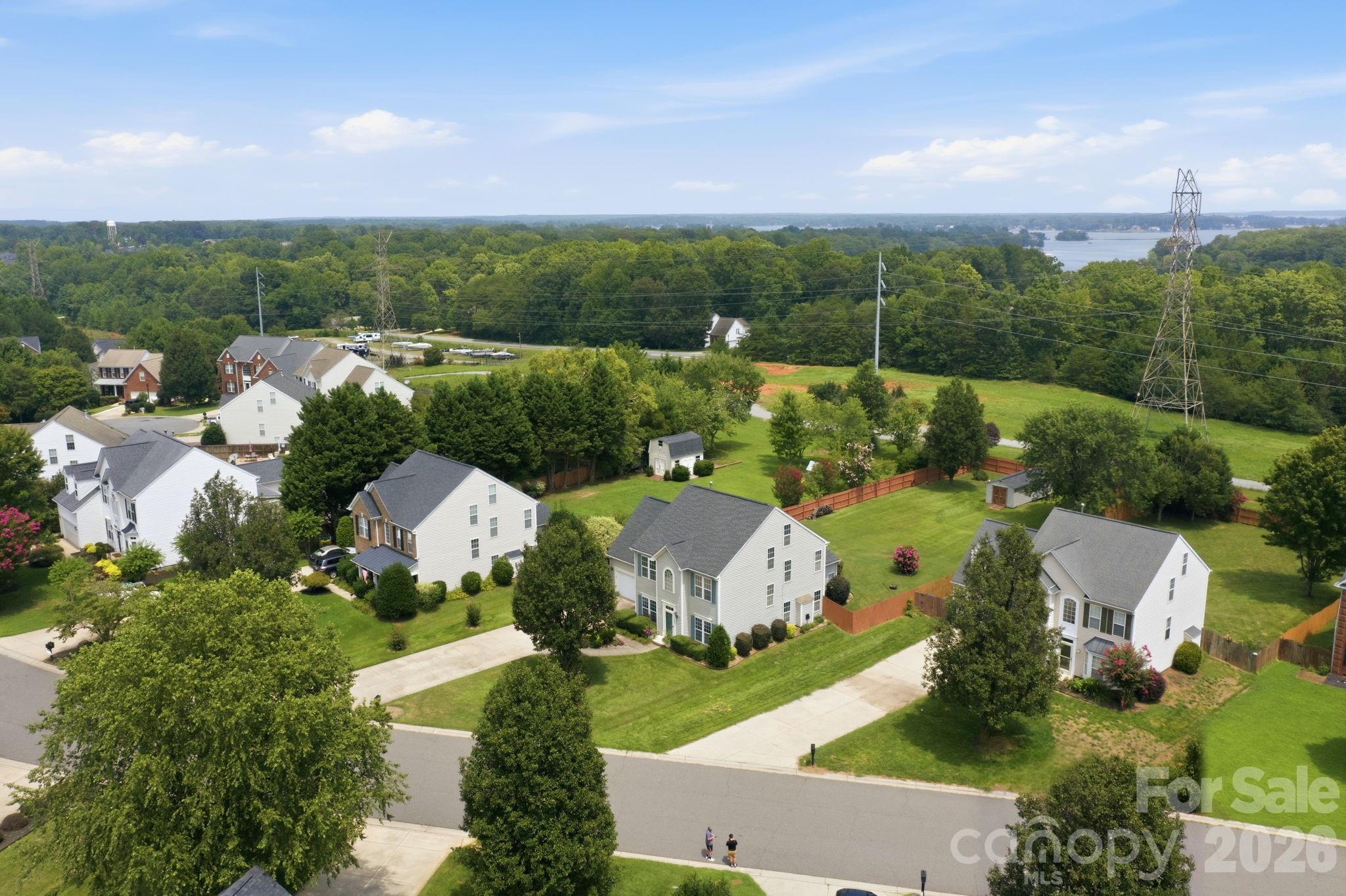 2426 Smith Cove Road Property Photo 5