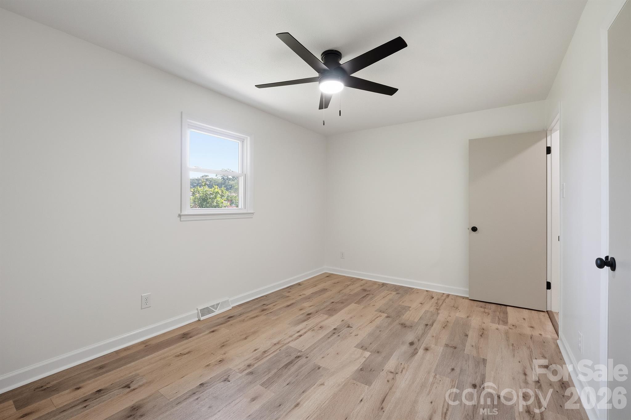 112 Summers Farm Road Property Photo 27