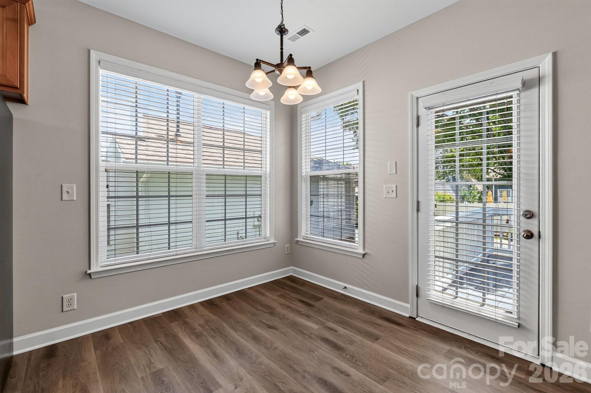 17620 Harbor Walk Drive Property Photo 22