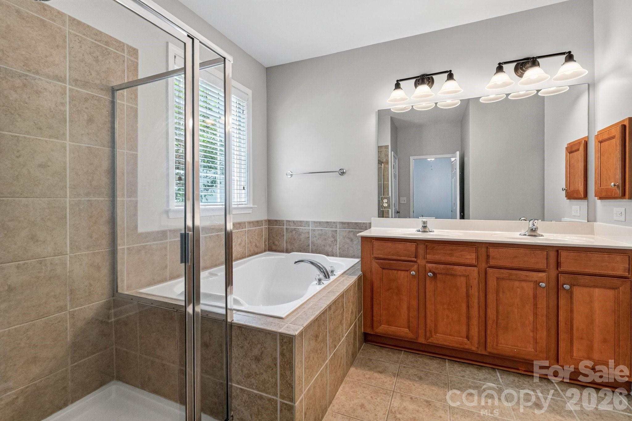 17620 Harbor Walk Drive Property Photo 27